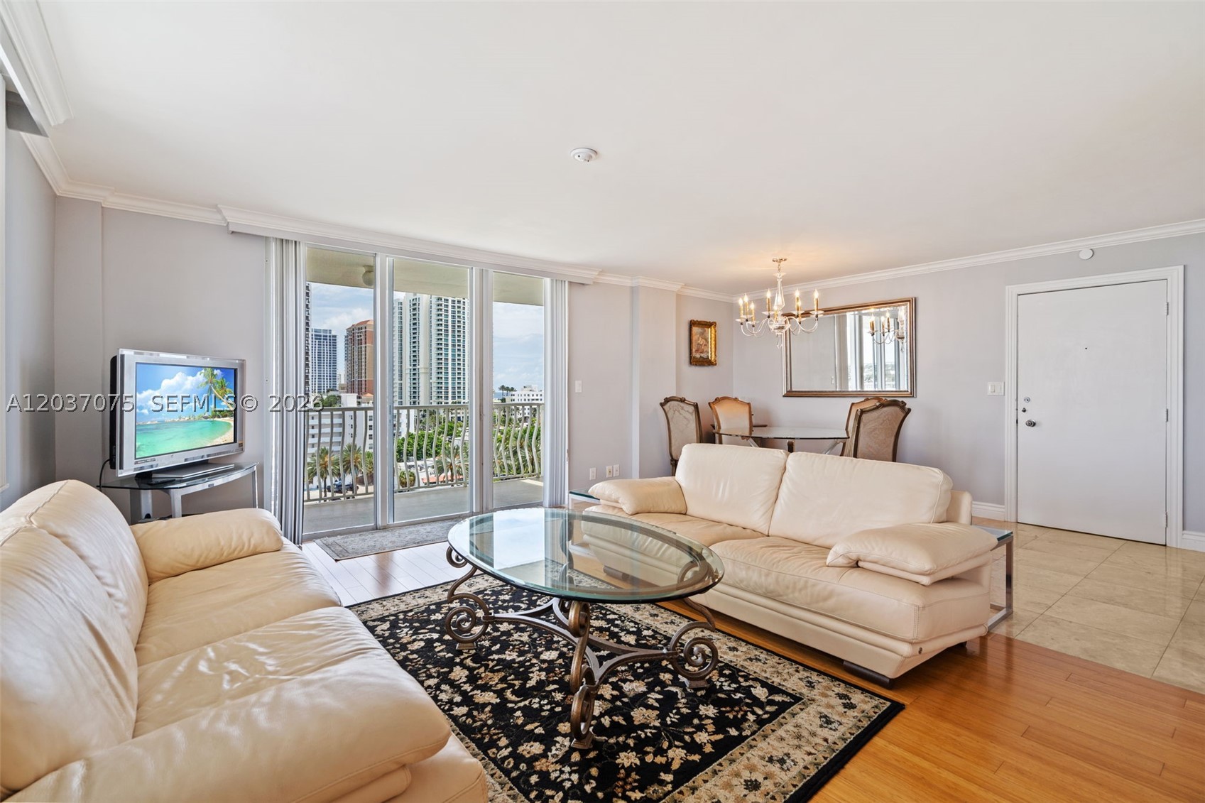 1 Las Olas Cir 809 Property Photo 17