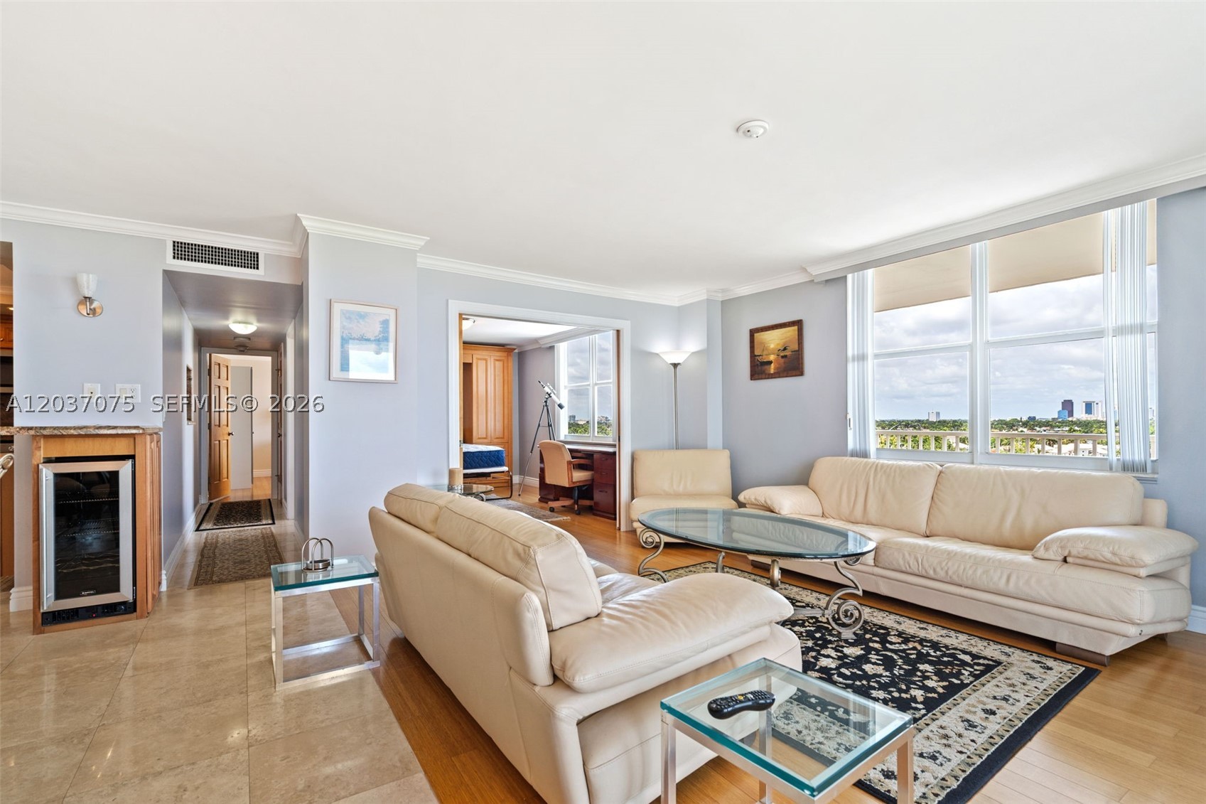 1 Las Olas Cir 809 Property Photo 18