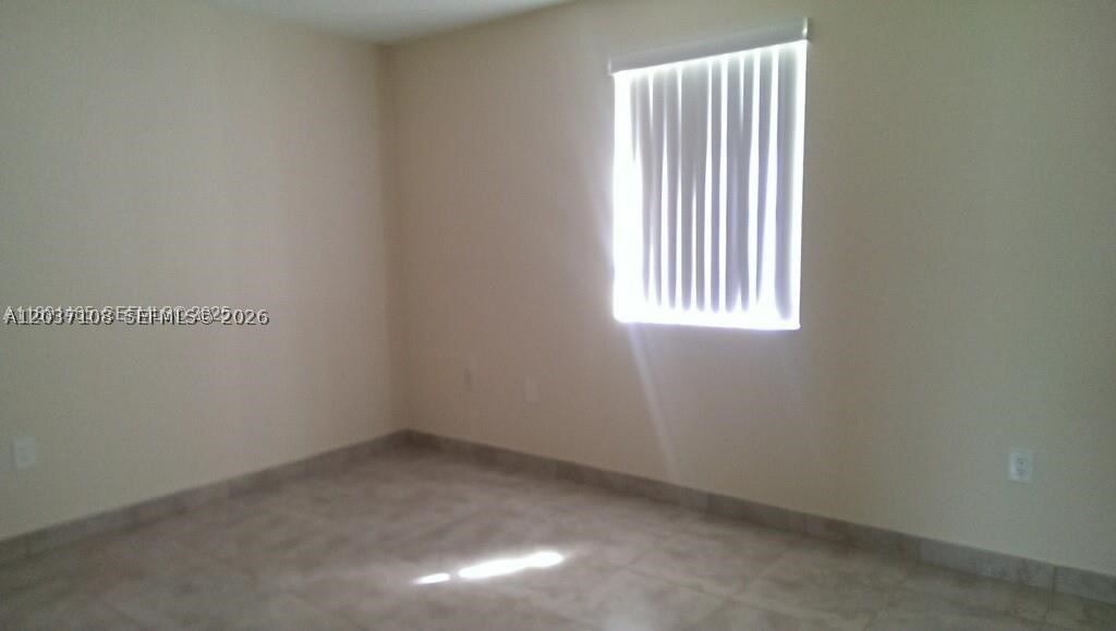 18223 Oleta Dr 18223 Property Photo 10