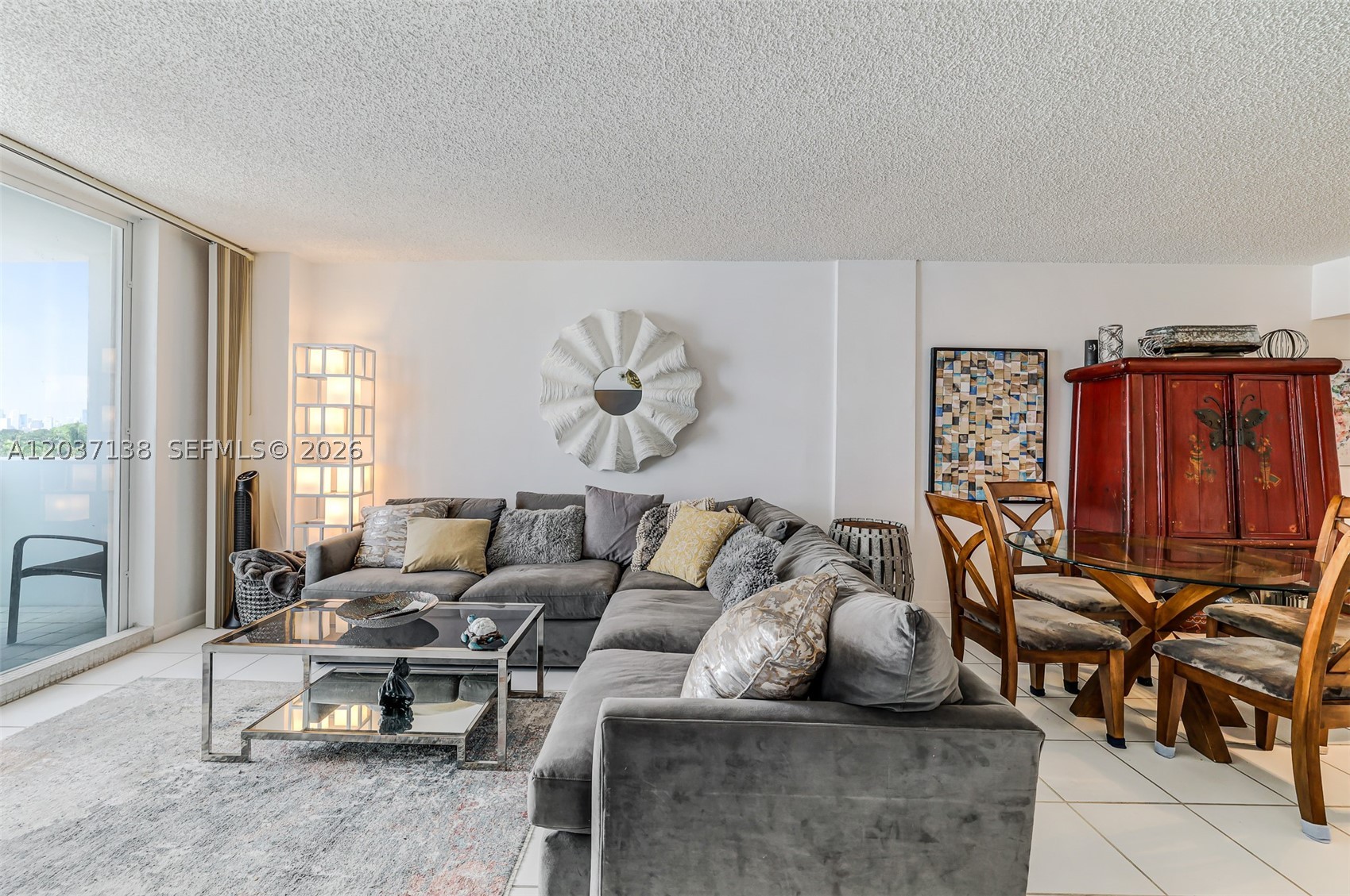 5001 Collins Ave 6e Property Photo 10