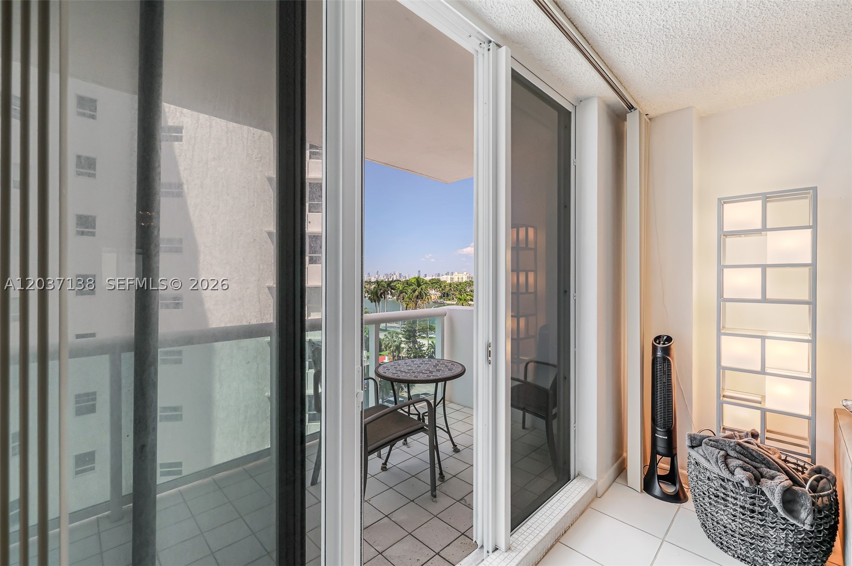 5001 Collins Ave 6e Property Photo 32