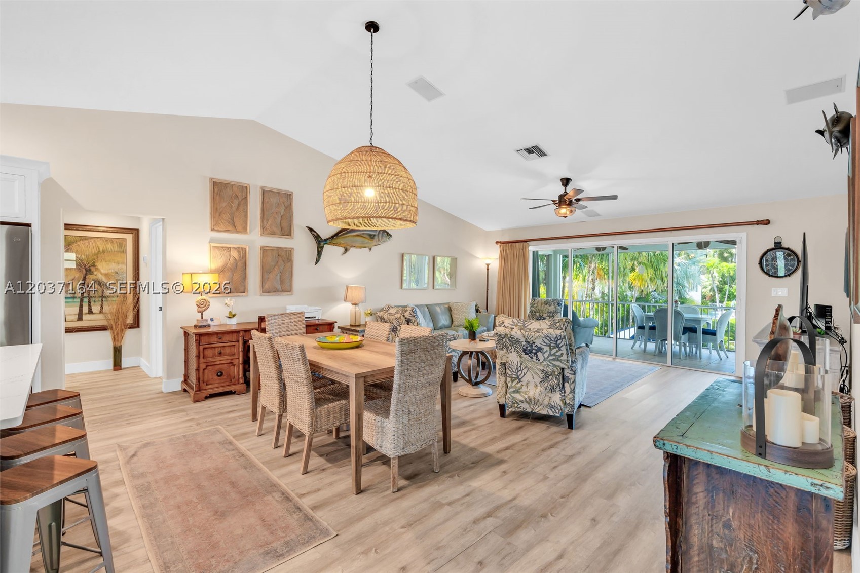 181 12th St Property Photo 9