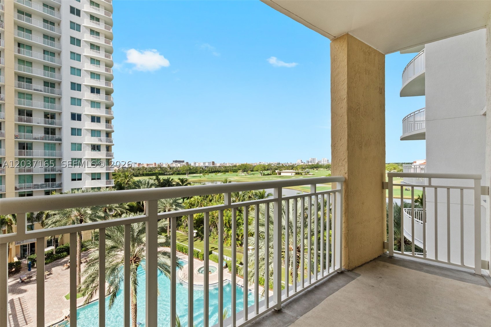 1755 E Hallandale Beach Blvd 501e Property Photo 3
