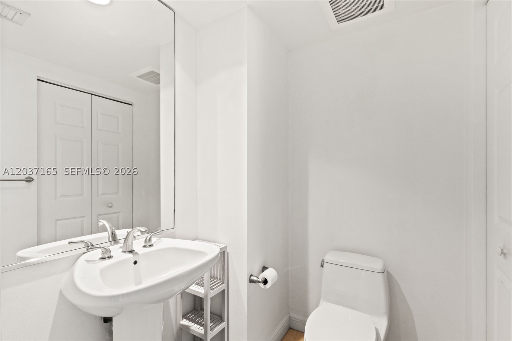 1755 E Hallandale Beach Blvd 501e Property Photo 13