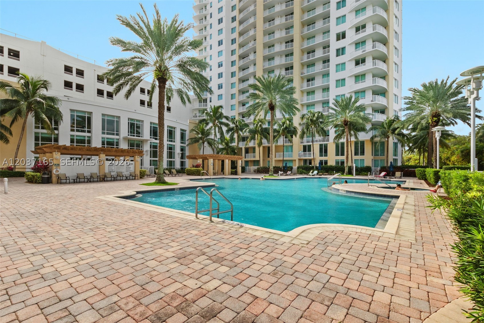 1755 E Hallandale Beach Blvd 501e Property Photo 22