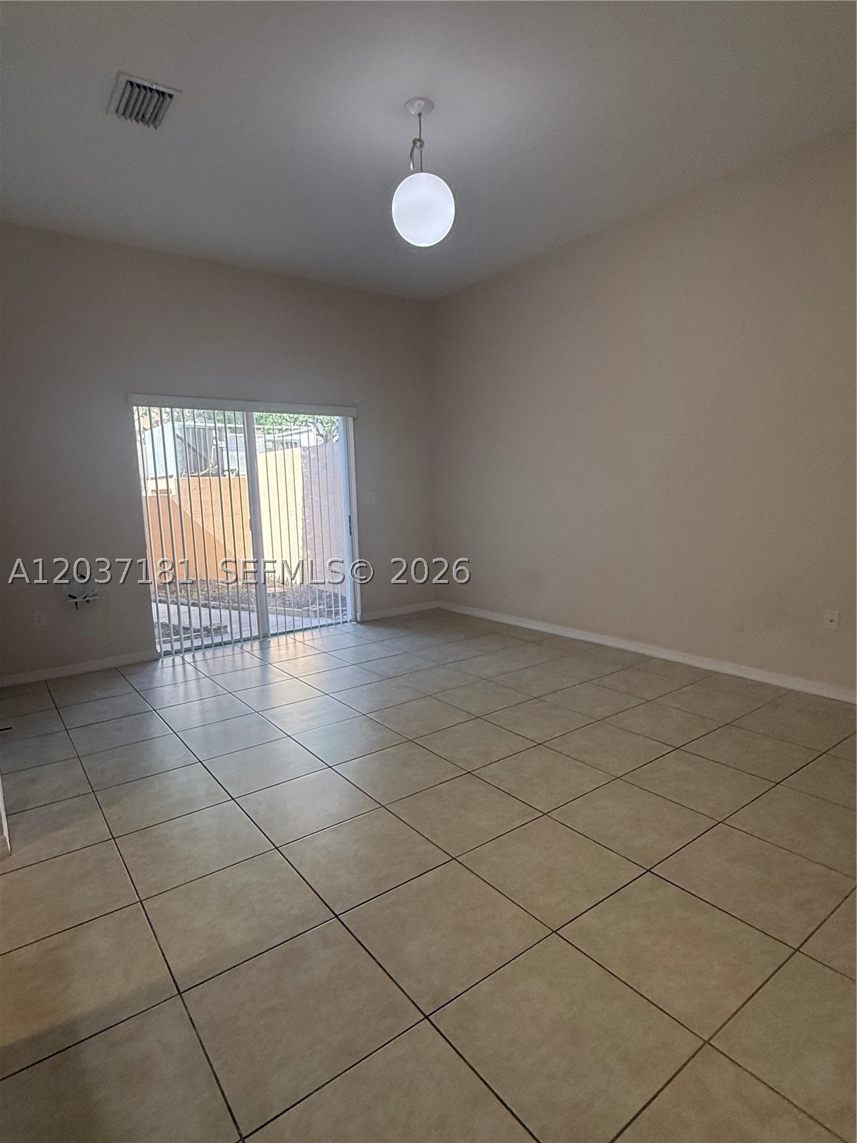 1657 Se 23rd Way 1657 Property Photo 8