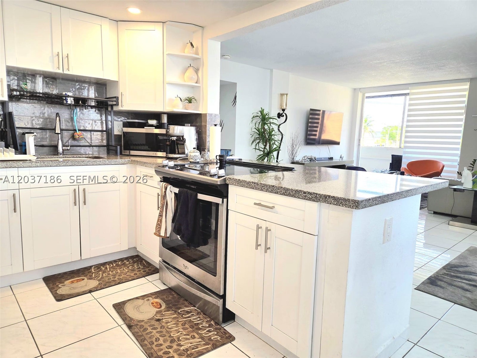 16850 S Glades Dr 2k Property Photo 11