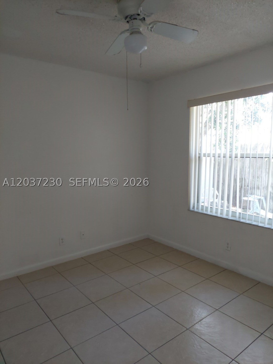 2319 Johnson St 1 Property Photo 6