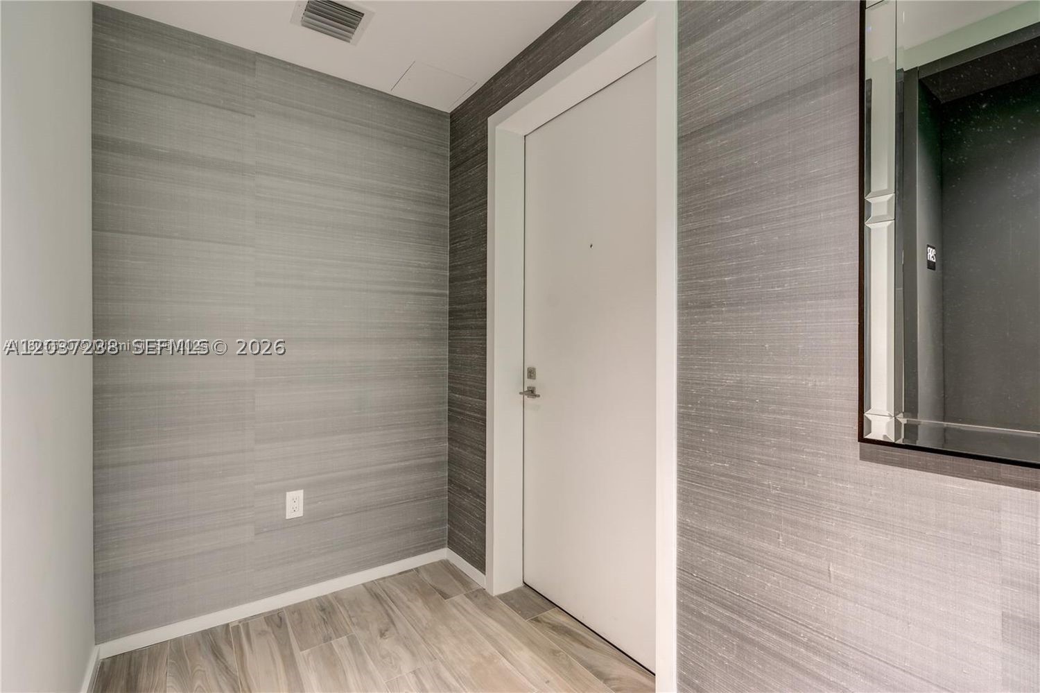 801 S Miami Ave 2906 Property Photo 10
