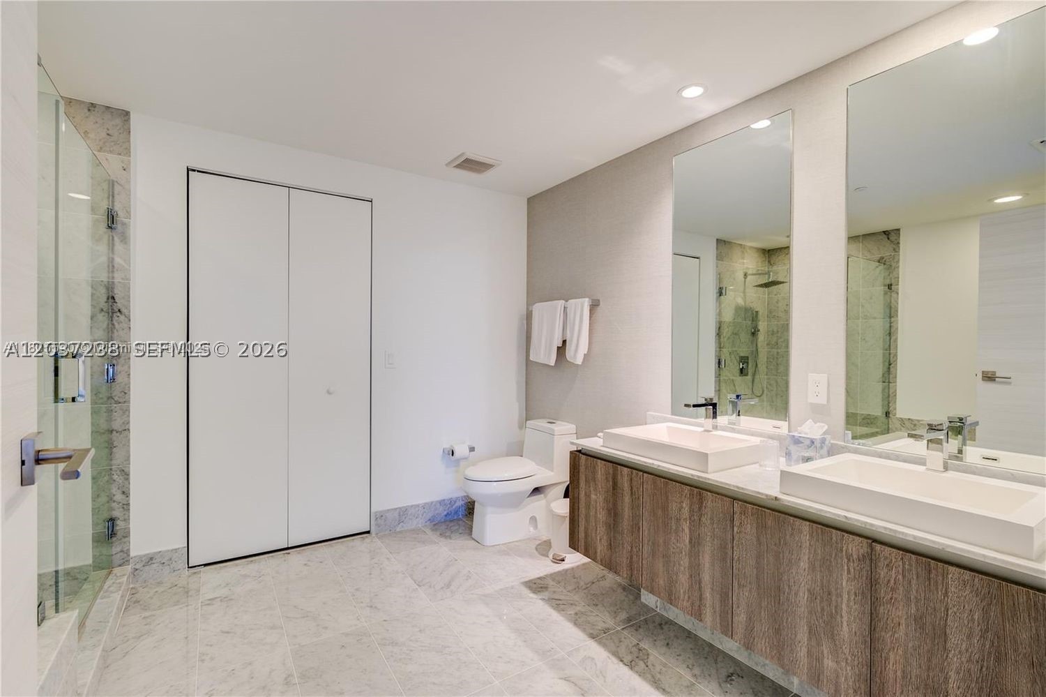 801 S Miami Ave 2906 Property Photo 14
