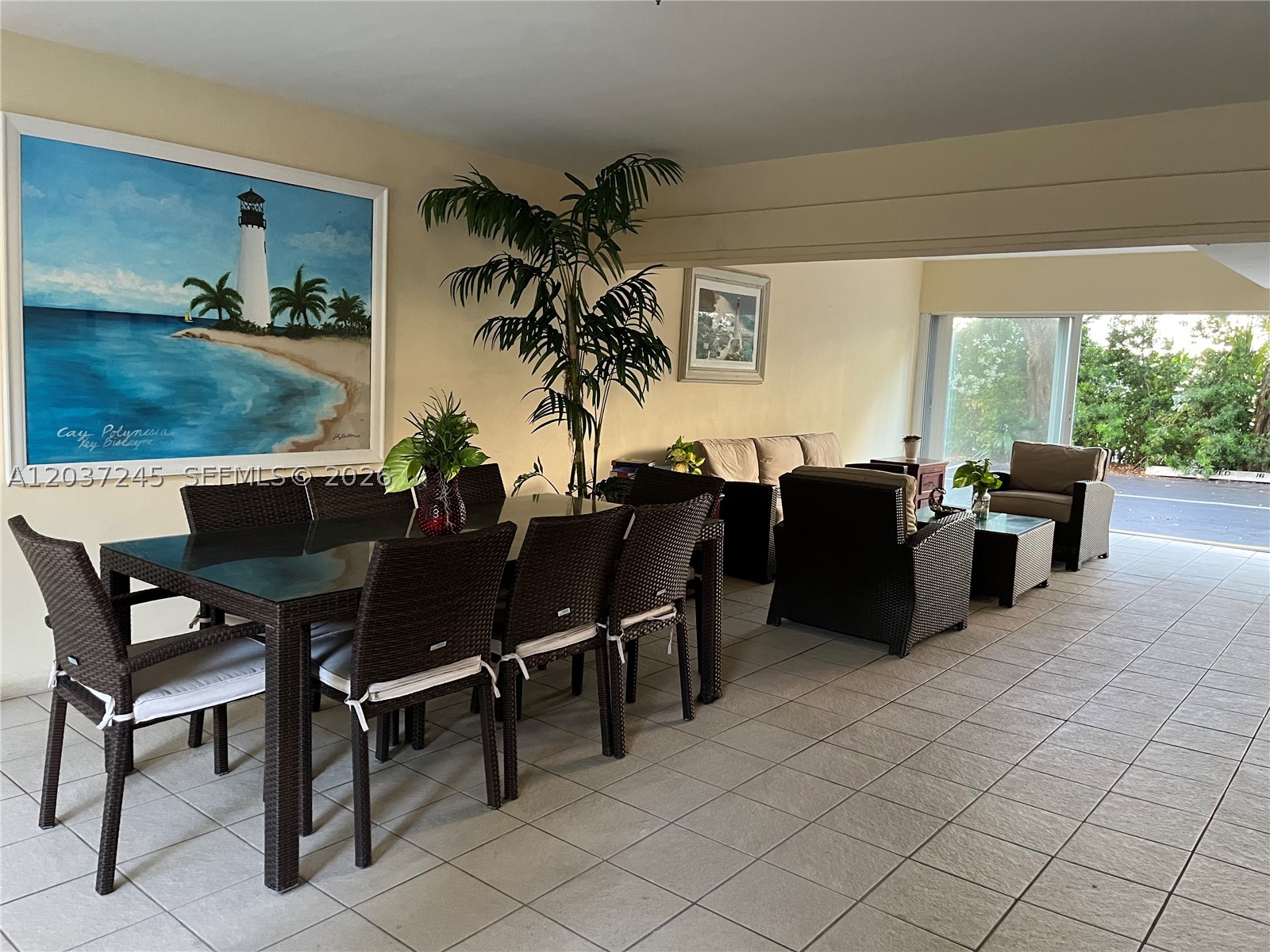 255 Sunrise Dr 103 Property Photo 17