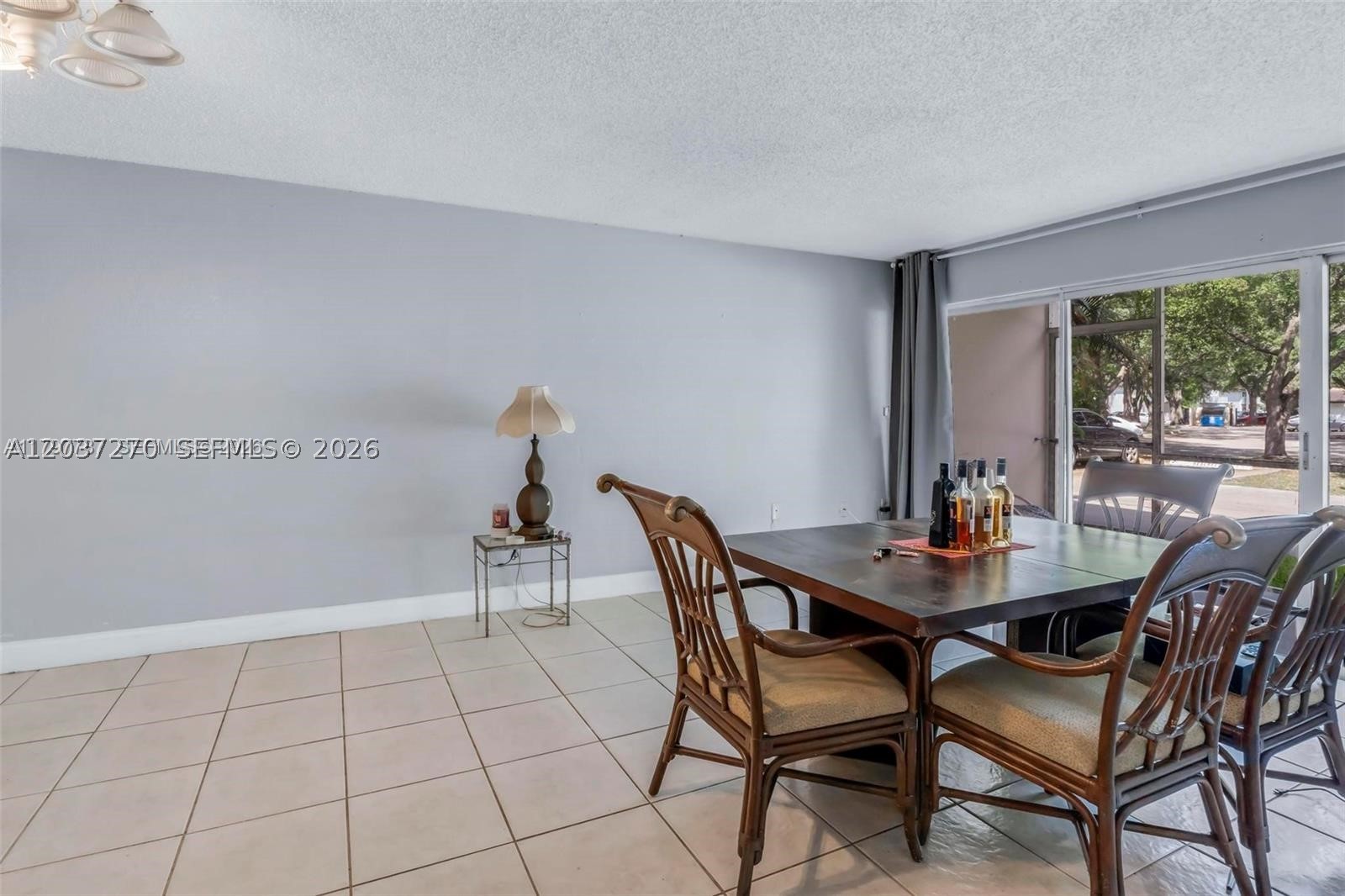 4235 N University Dr 115 Property Photo 6