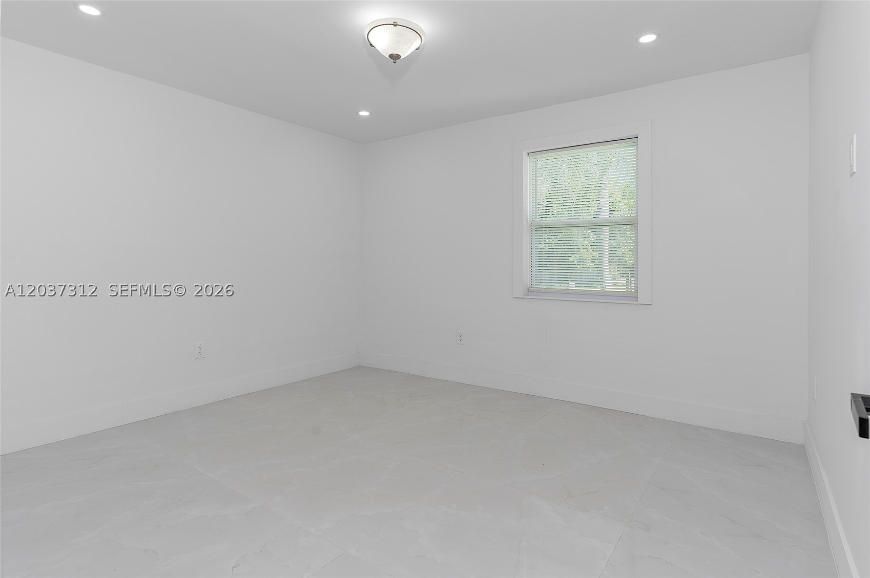 1473 Ne 30th Ct Property Photo 24