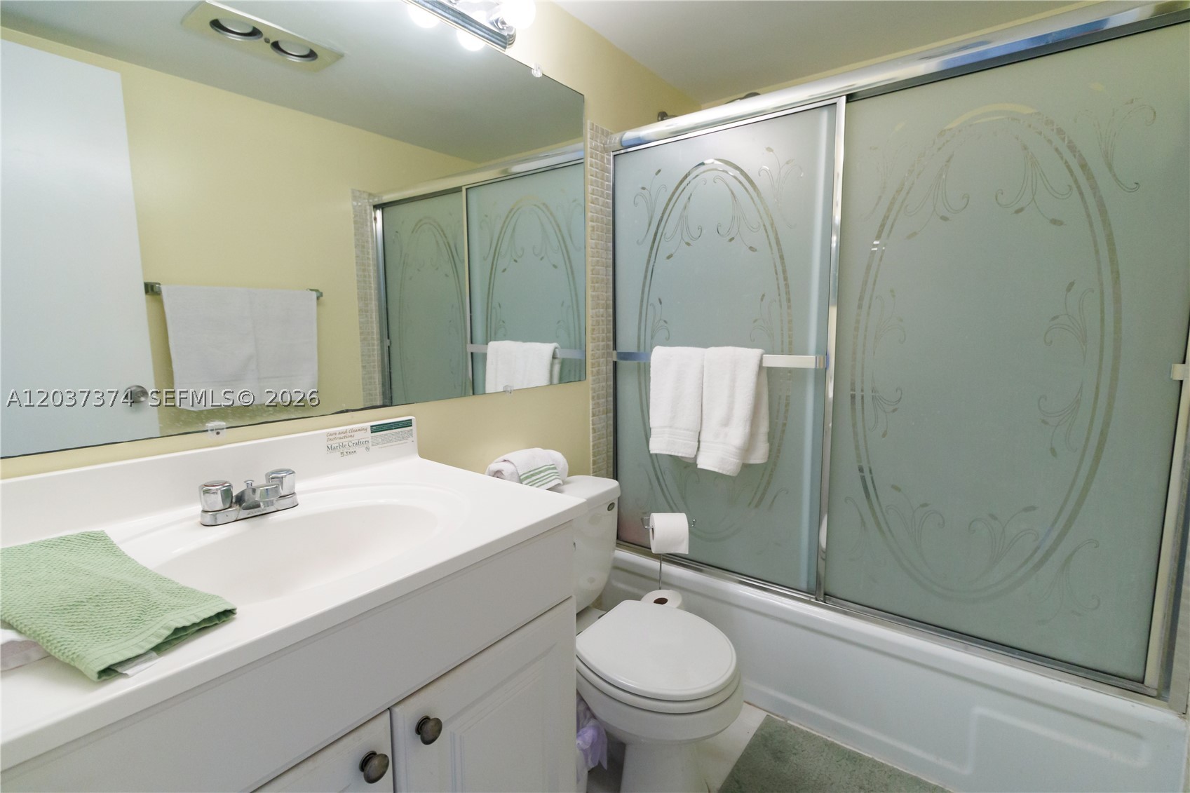 90 Berkshire D 90 Property Photo 10