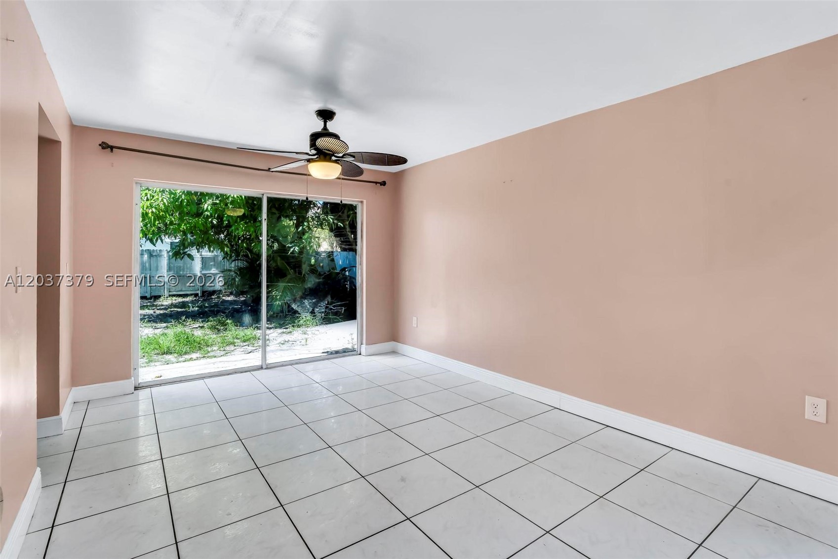 9601 Sw 9th Ct Property Photo 9