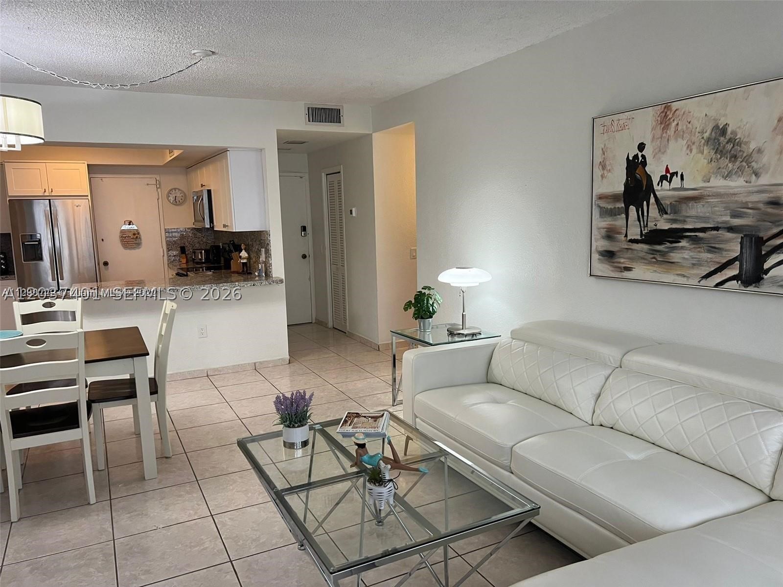 3505 S Ocean Dr 208 Property Photo 3