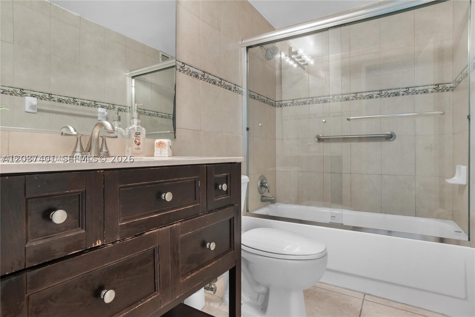 3505 S Ocean Dr 208 Property Photo 13
