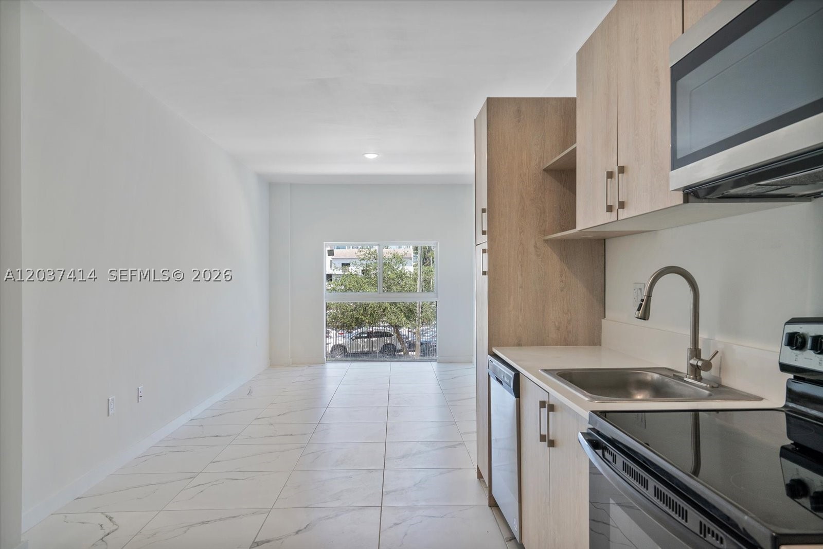 420 Sw 7th Ave 304 Property Photo 5