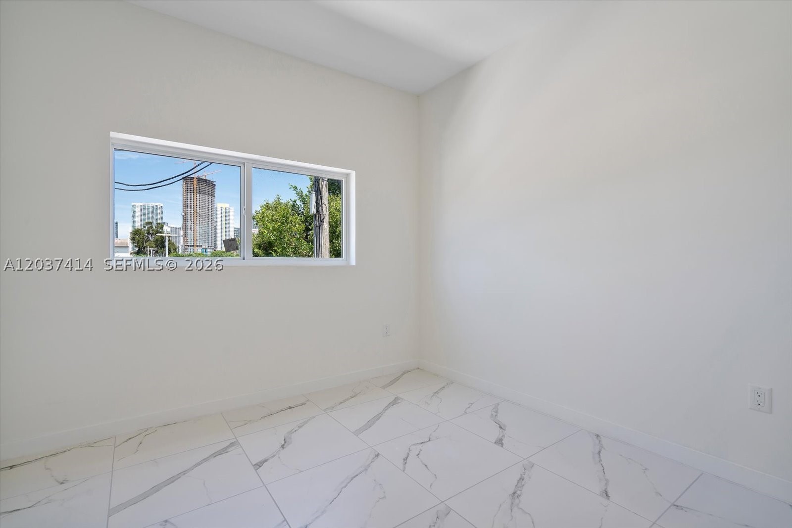 420 Sw 7th Ave 304 Property Photo 10