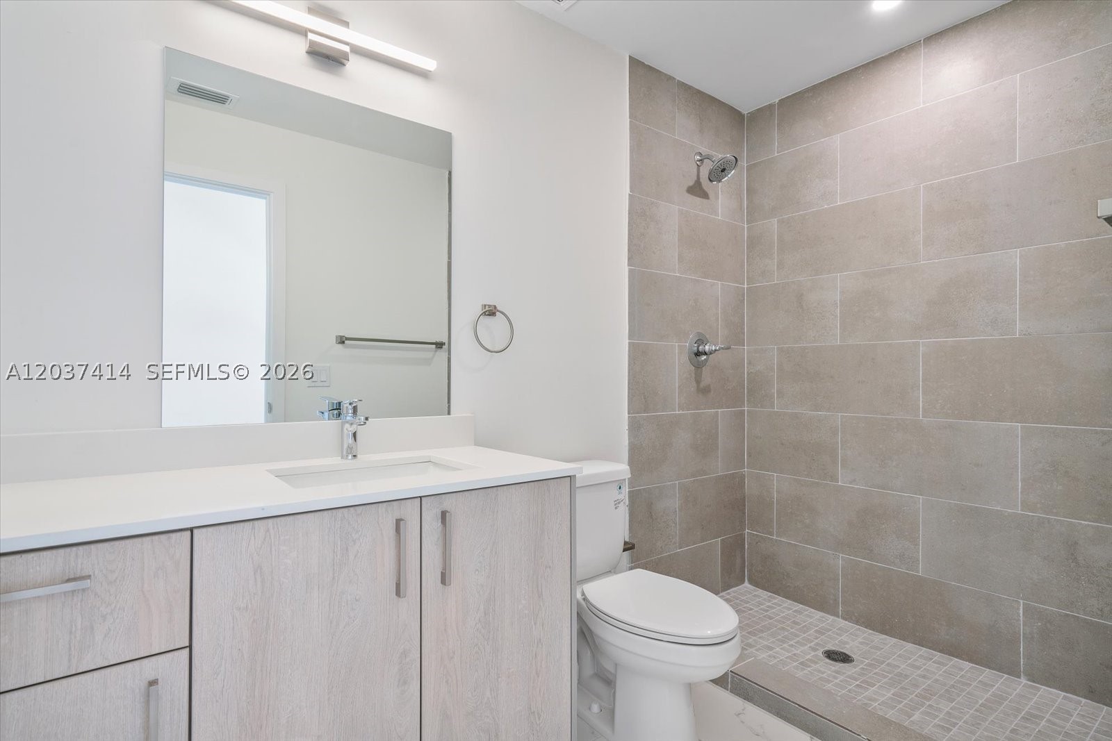420 Sw 7th Ave 304 Property Photo 11
