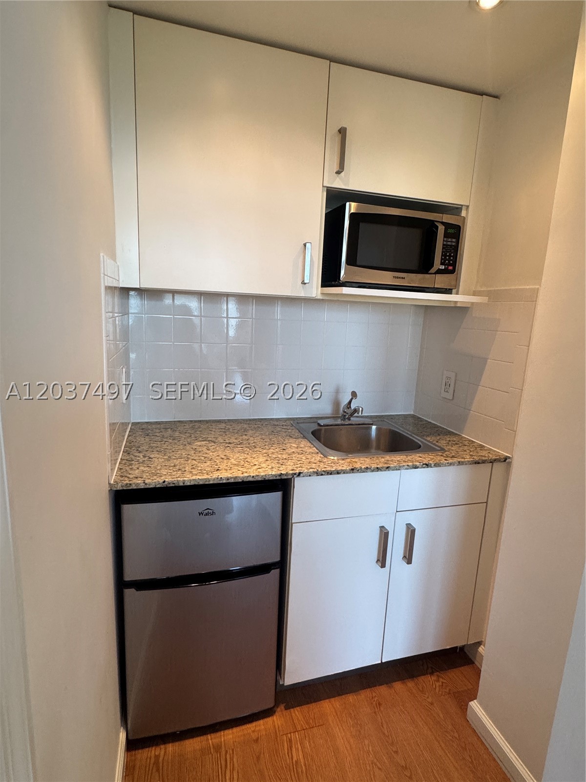 700 Biltmore Way 916 Property Photo 11