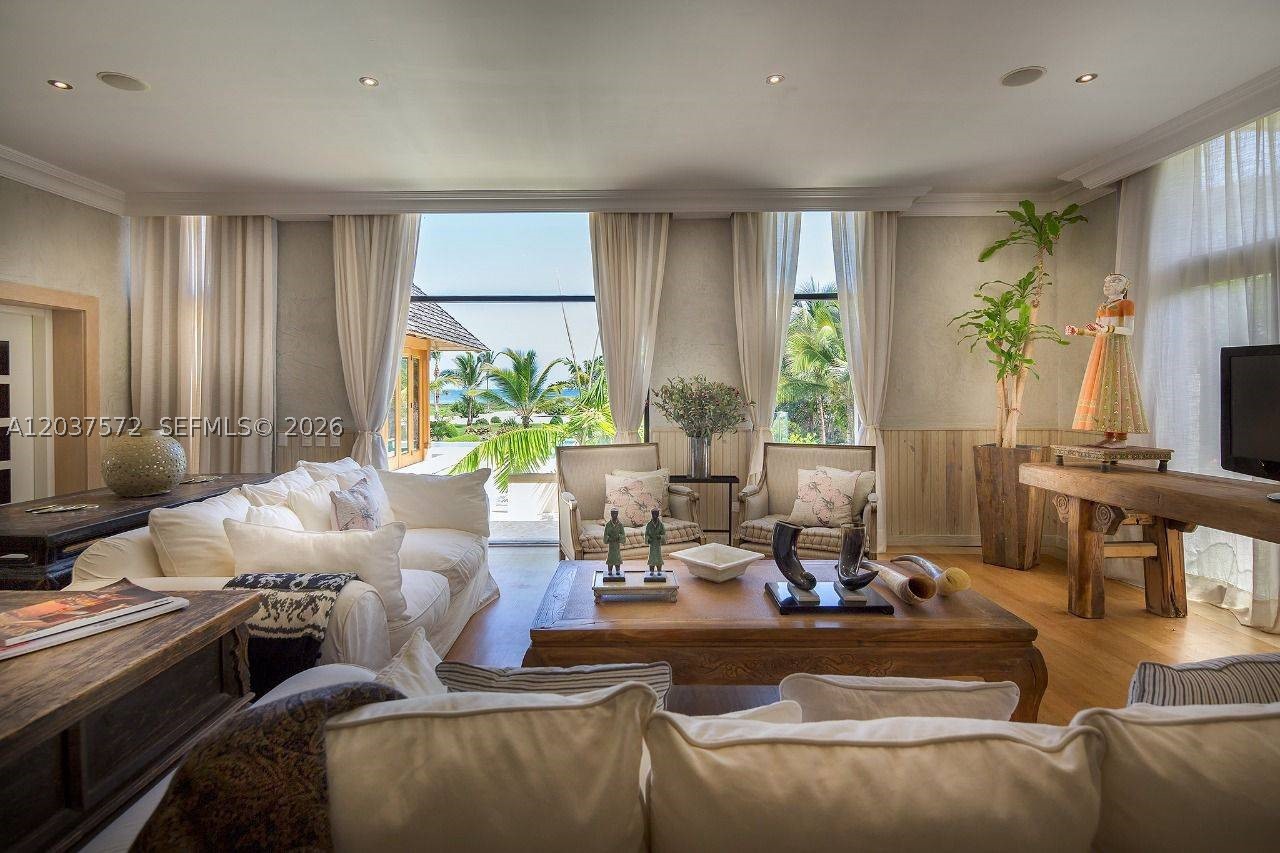 0 Cana Cap Property Photo 8