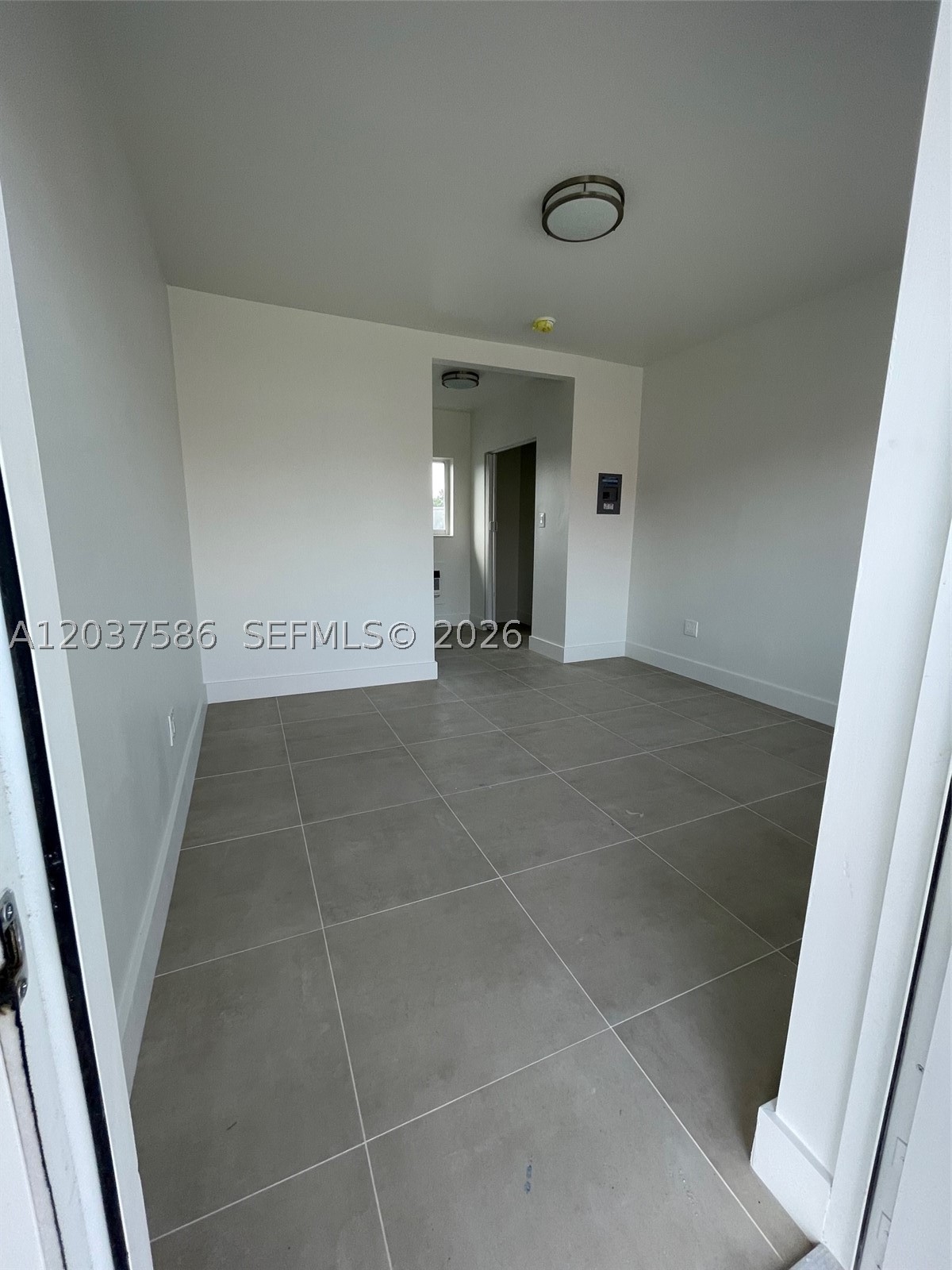 2196 Ali Baba Ave 6 Property Photo 2