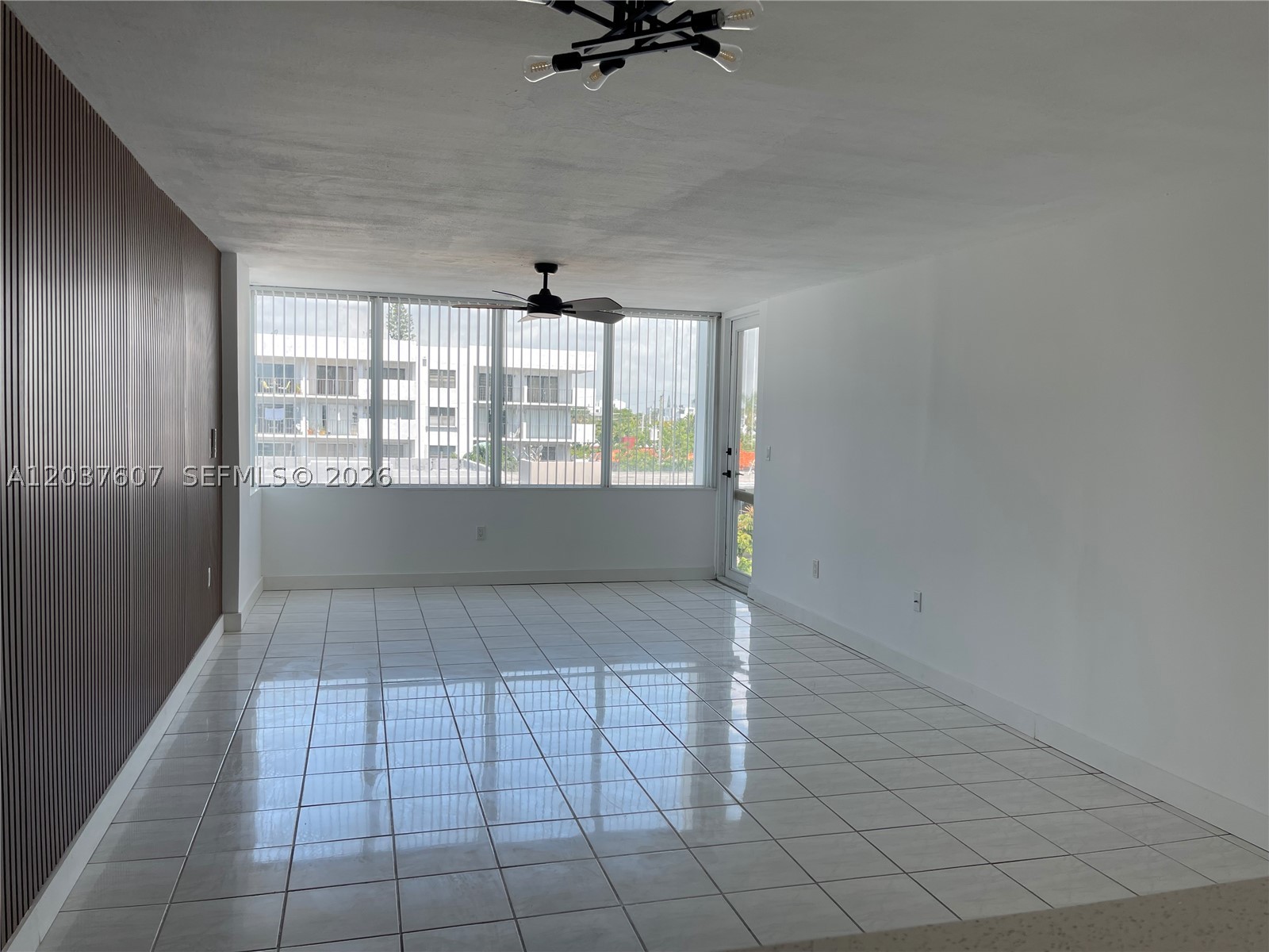 8233 Harding Ave 408 Property Photo 4