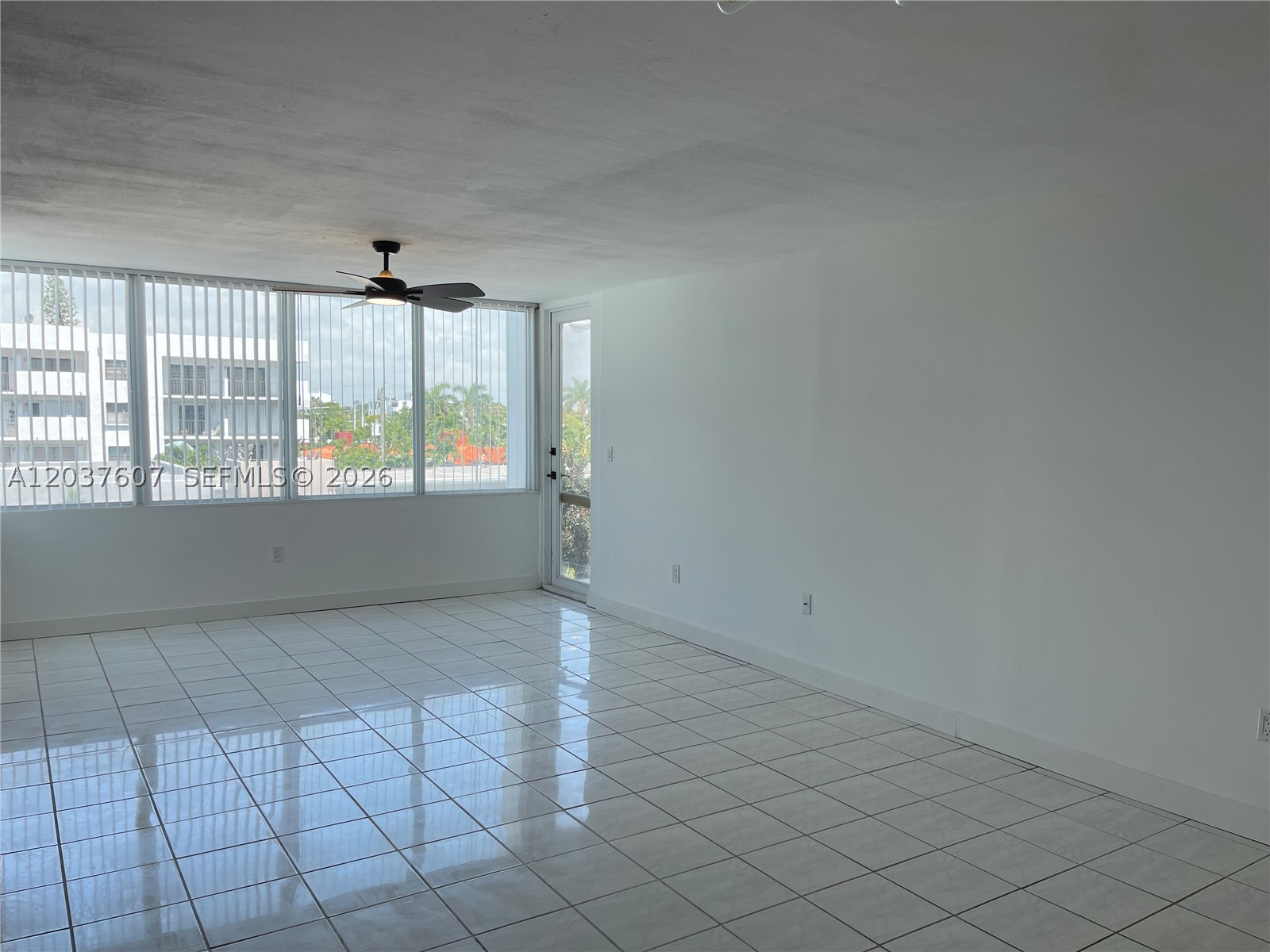8233 Harding Ave 408 Property Photo 5