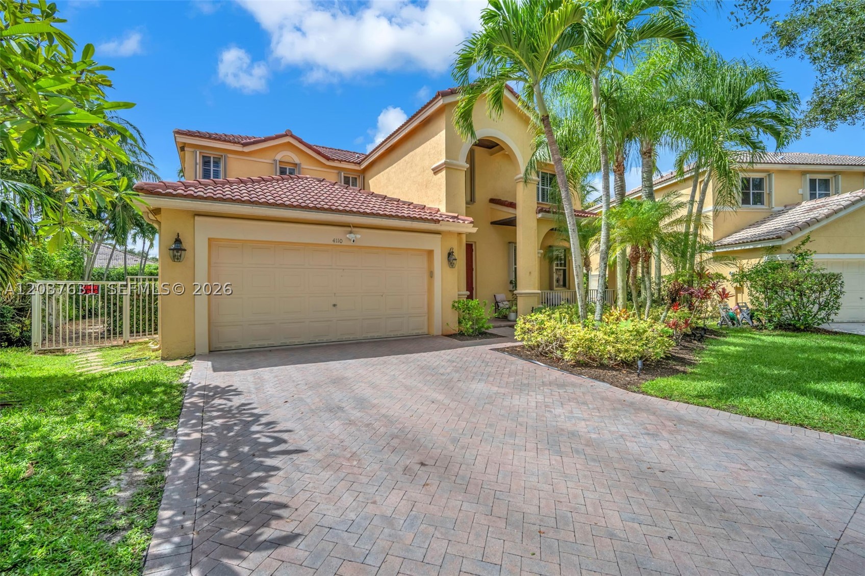 4110 Laurel Ridge Cir Property Photo 1
