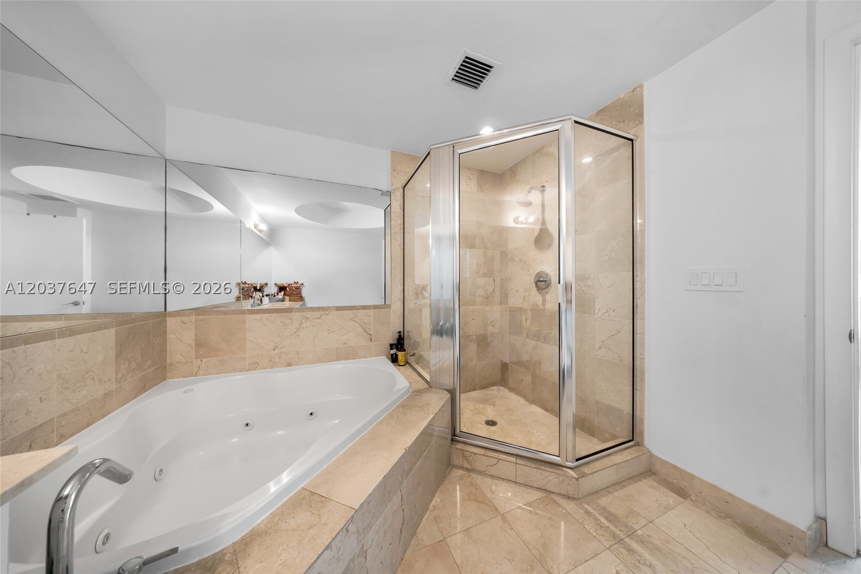 3131 Ne 188th St 2-506 Property Photo 11