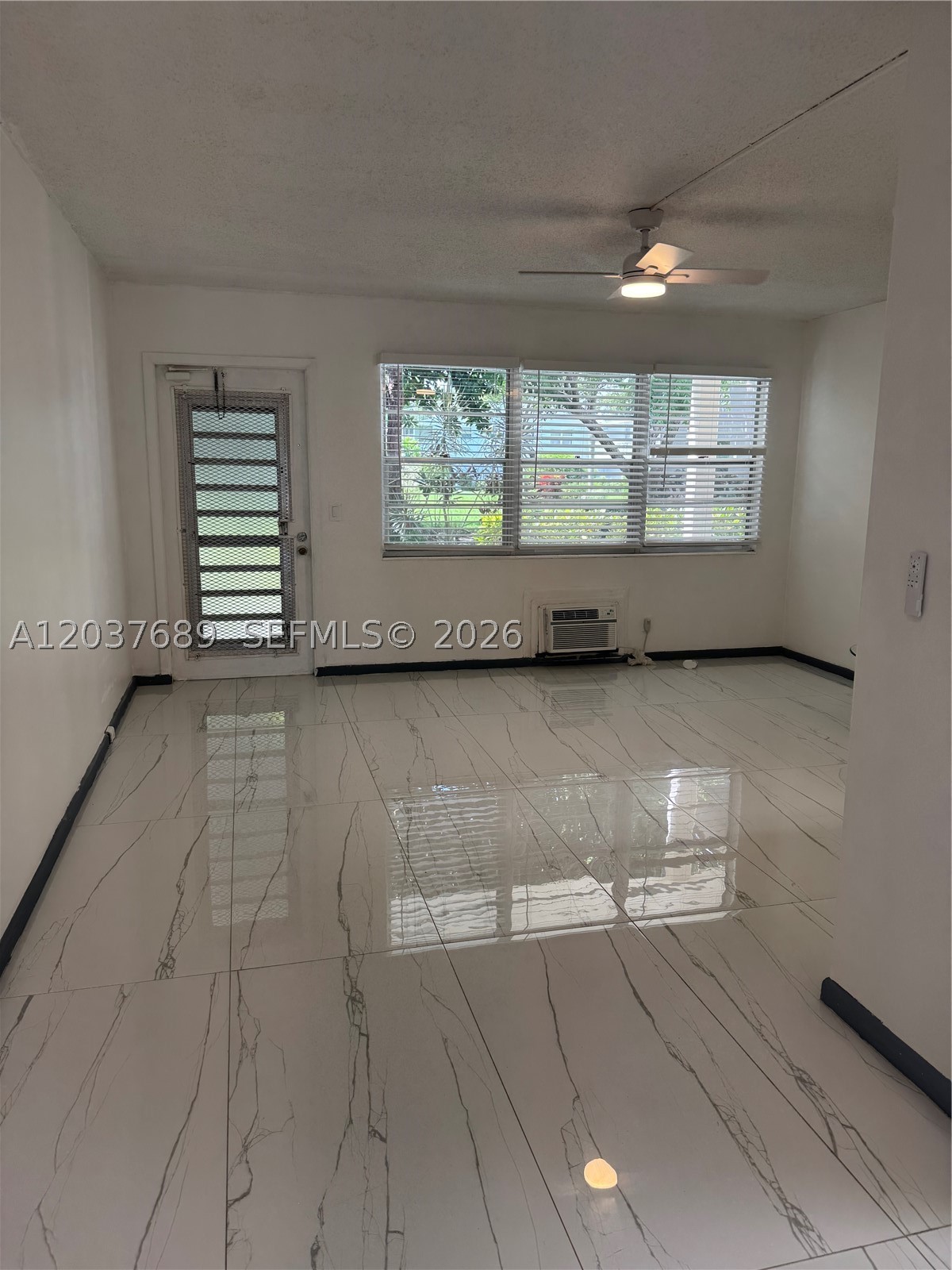 111 Tilford F 111 Property Photo 19
