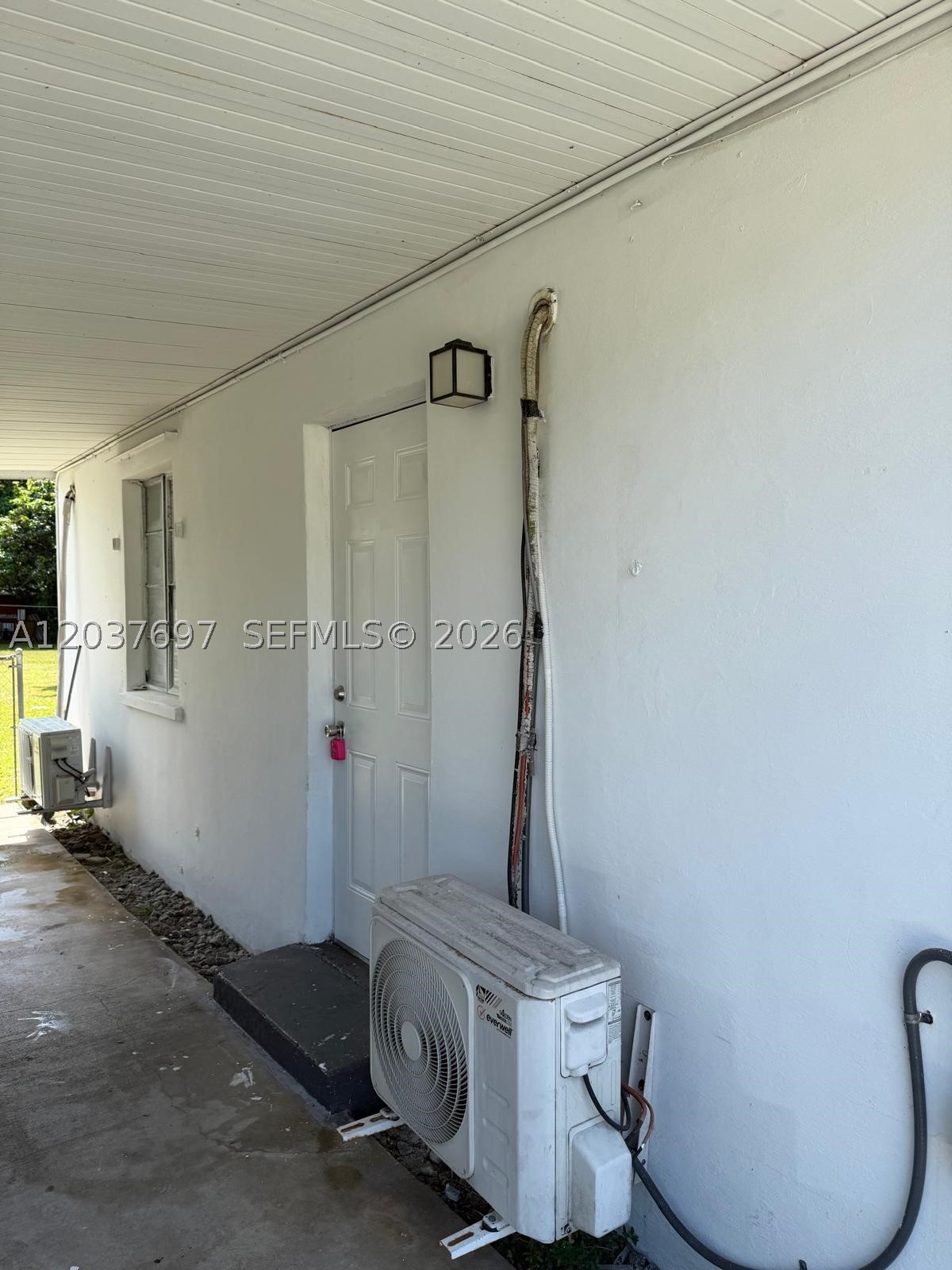 1324 N 58 Ave 1 Property Photo 6