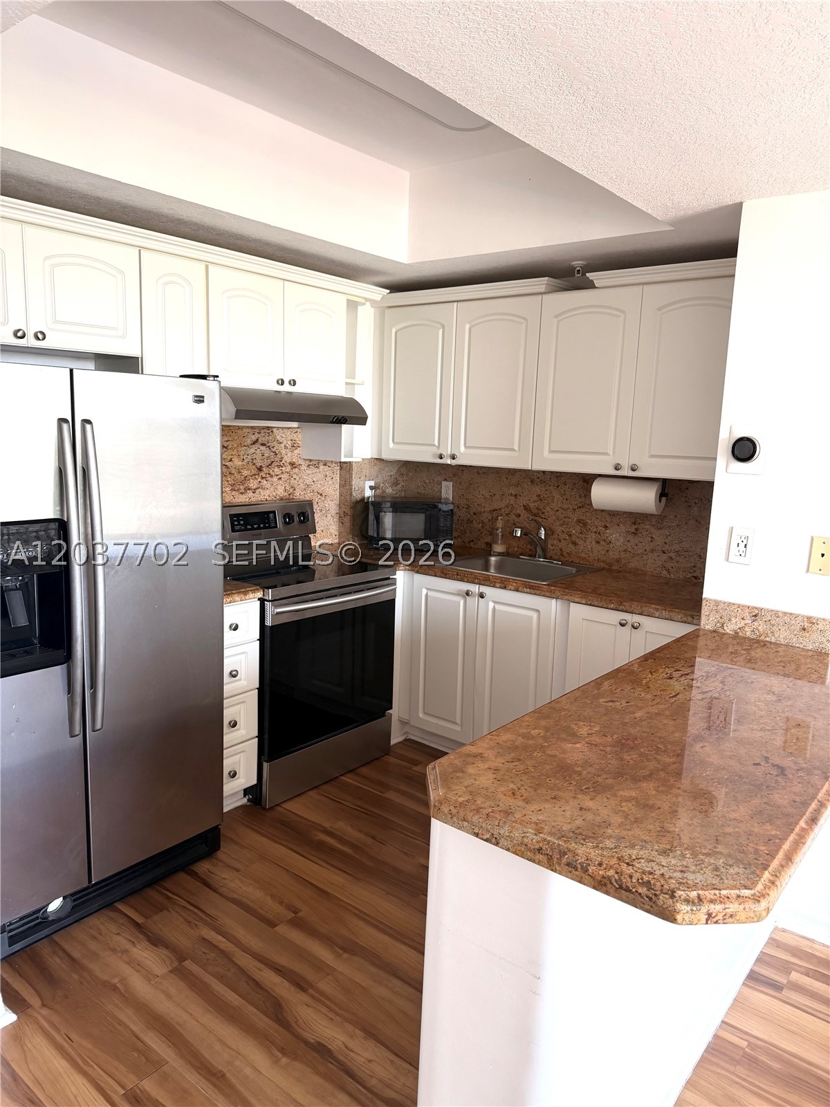 3500 Coral Way 907 Property Photo 13