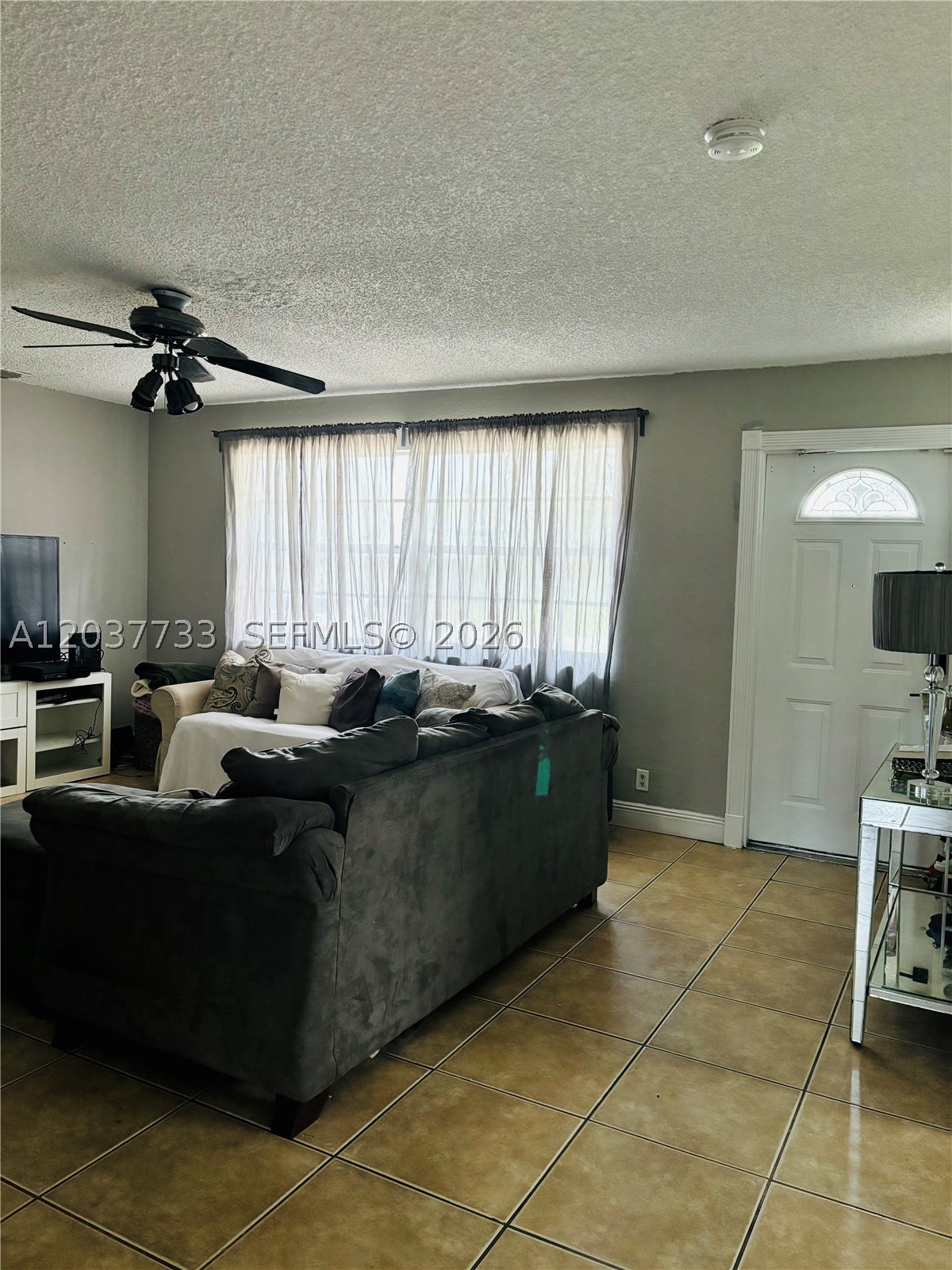 A12037733 Property Photo 7