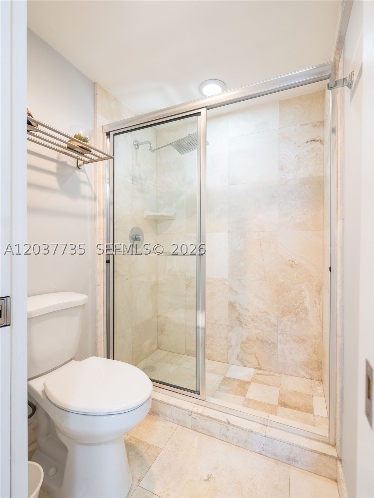 500 Bayview Dr 1520 Property Photo 12