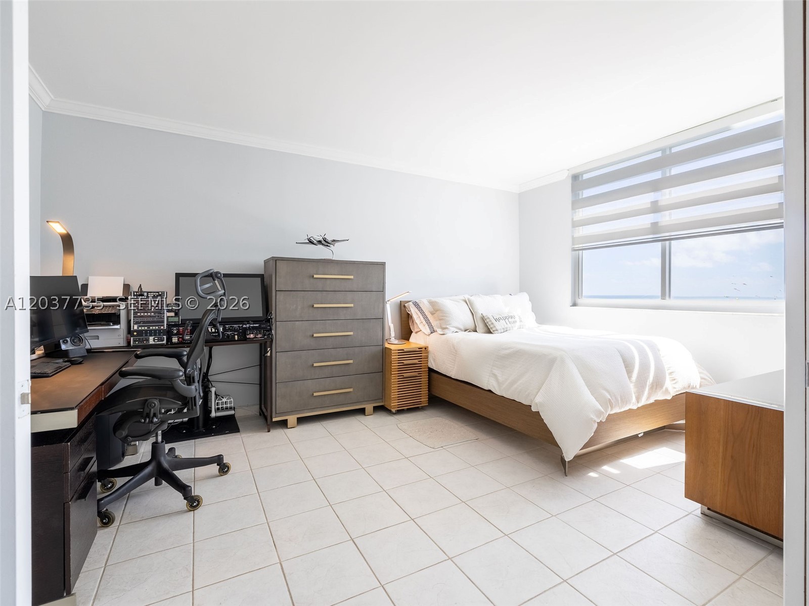 500 Bayview Dr 1520 Property Photo 54
