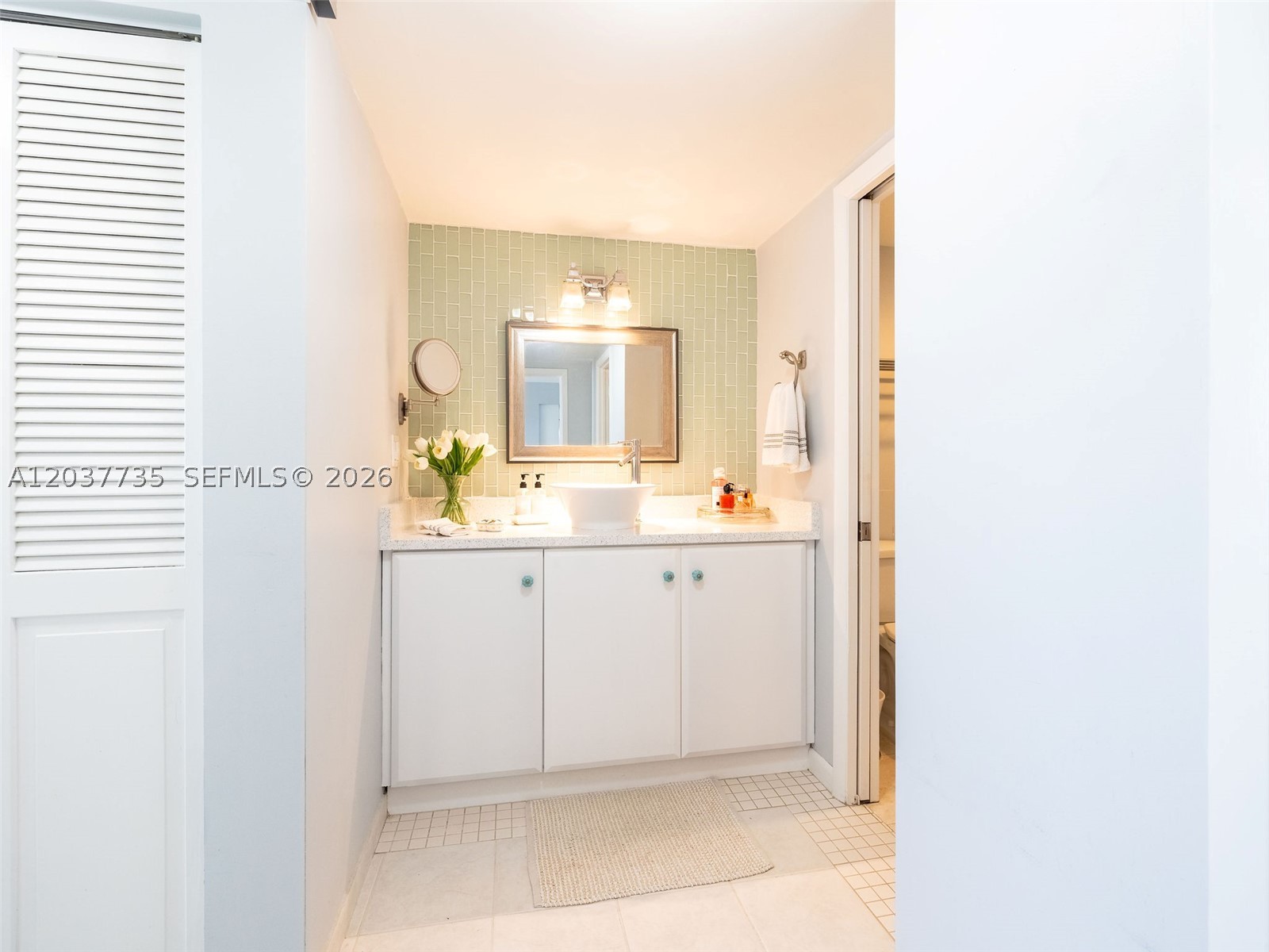 500 Bayview Dr 1520 Property Photo 56