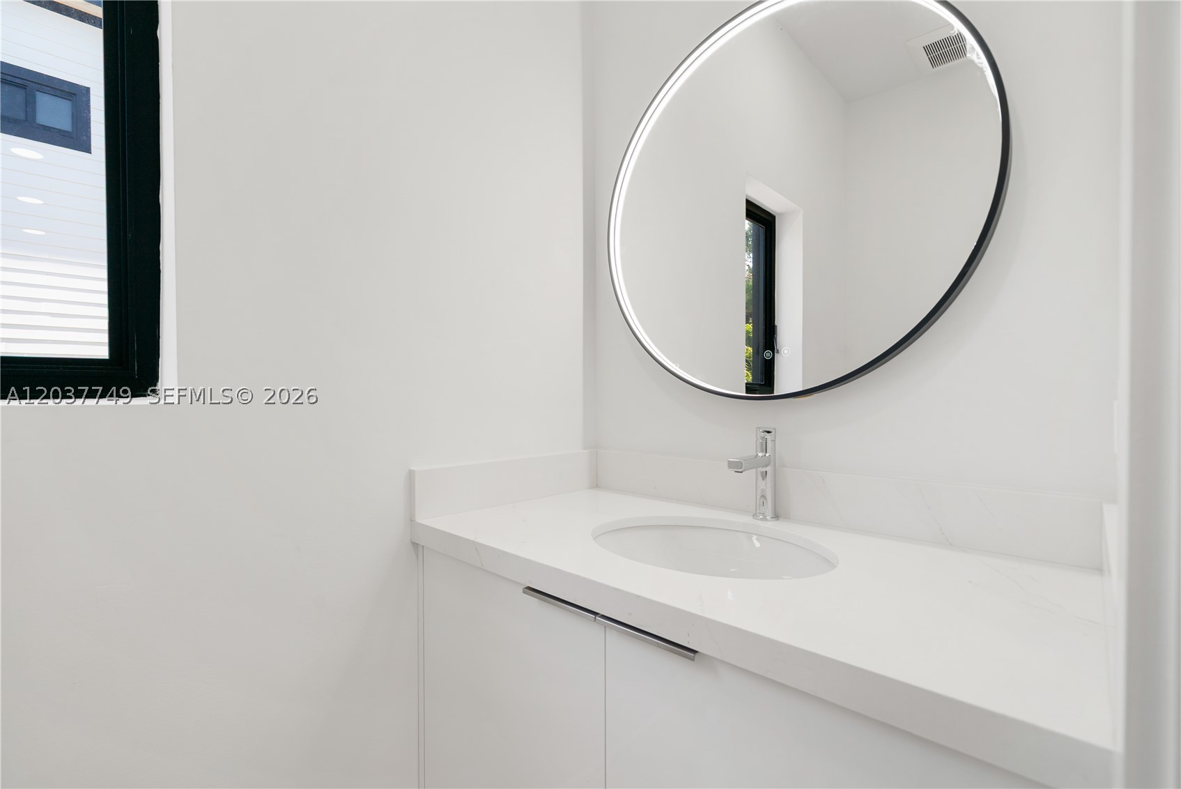 17 Coral Way Property Photo 16