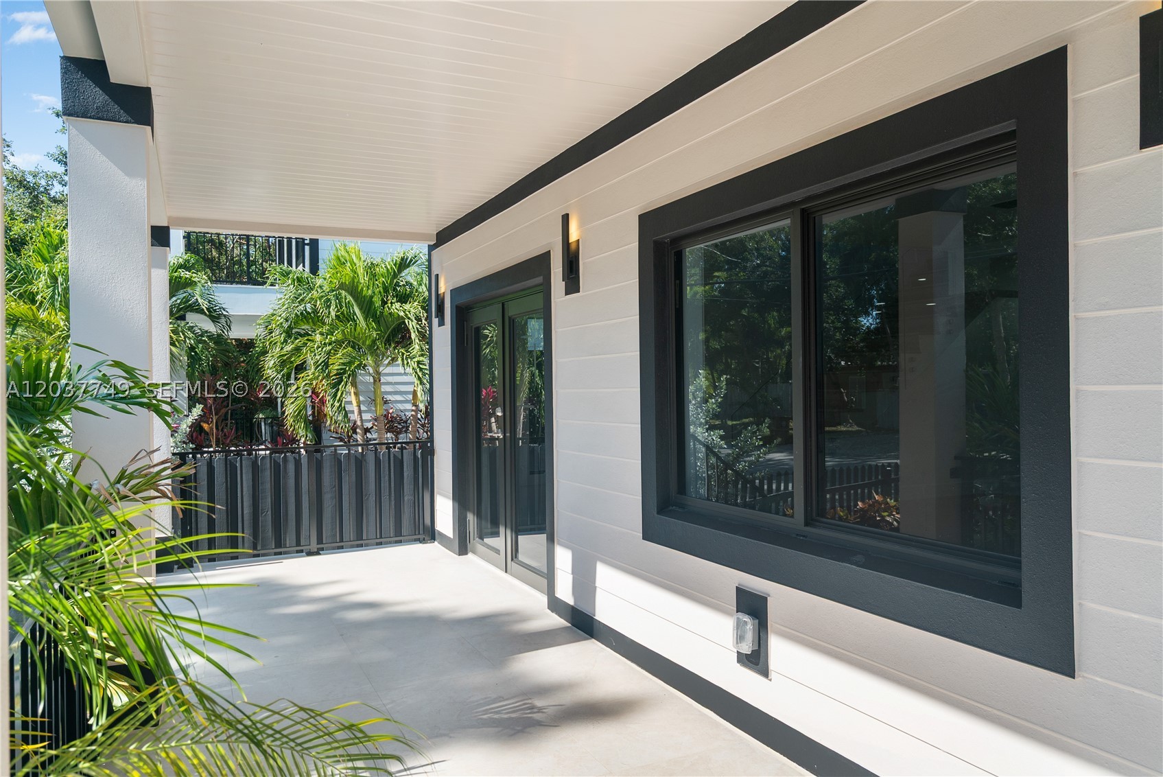 17 Coral Way Property Photo 34