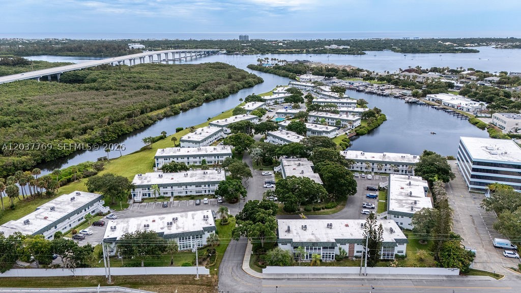 2800 Indian River Blvd R9 Property Photo 35