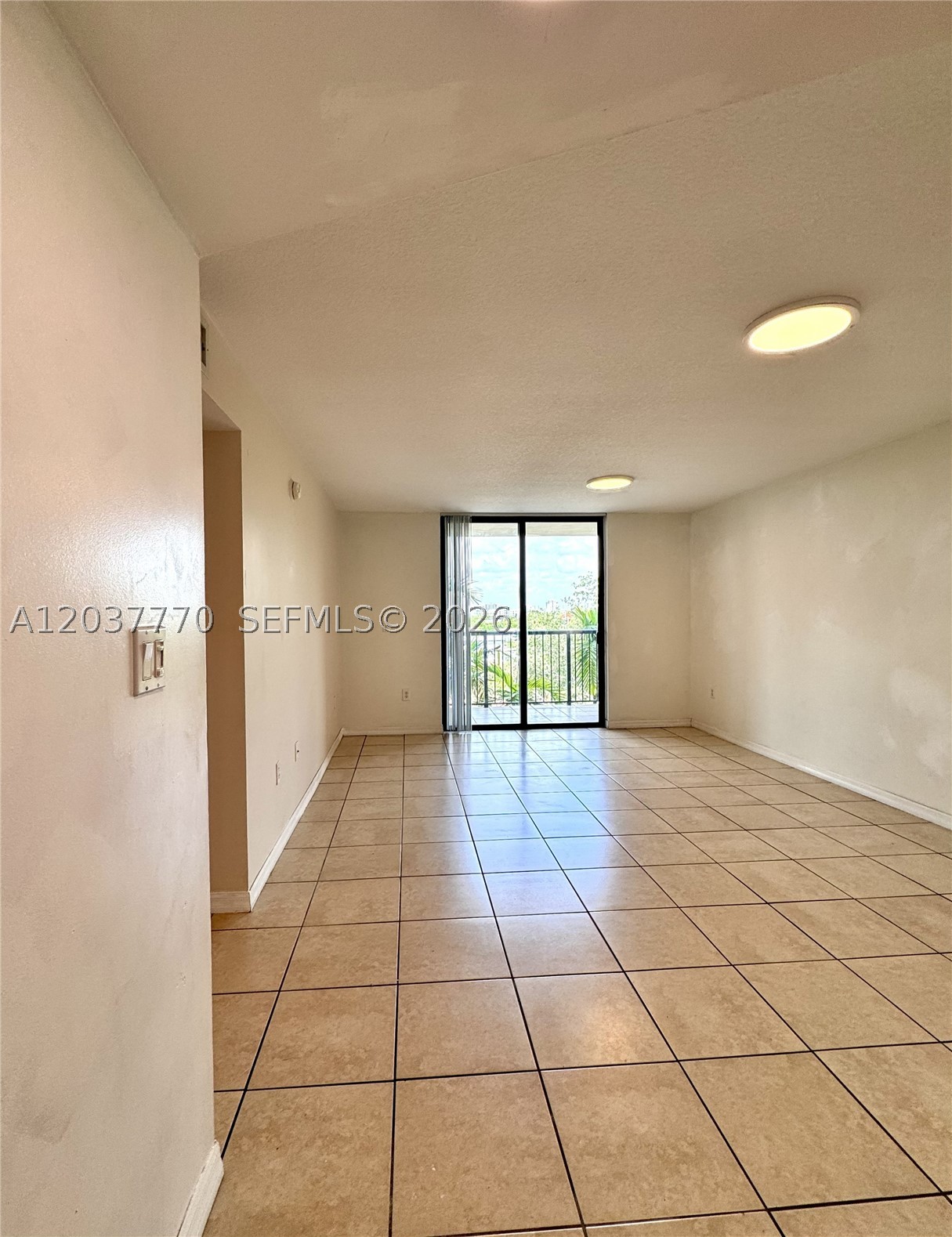1690 Sw 27th Ave 502 Property Photo 6
