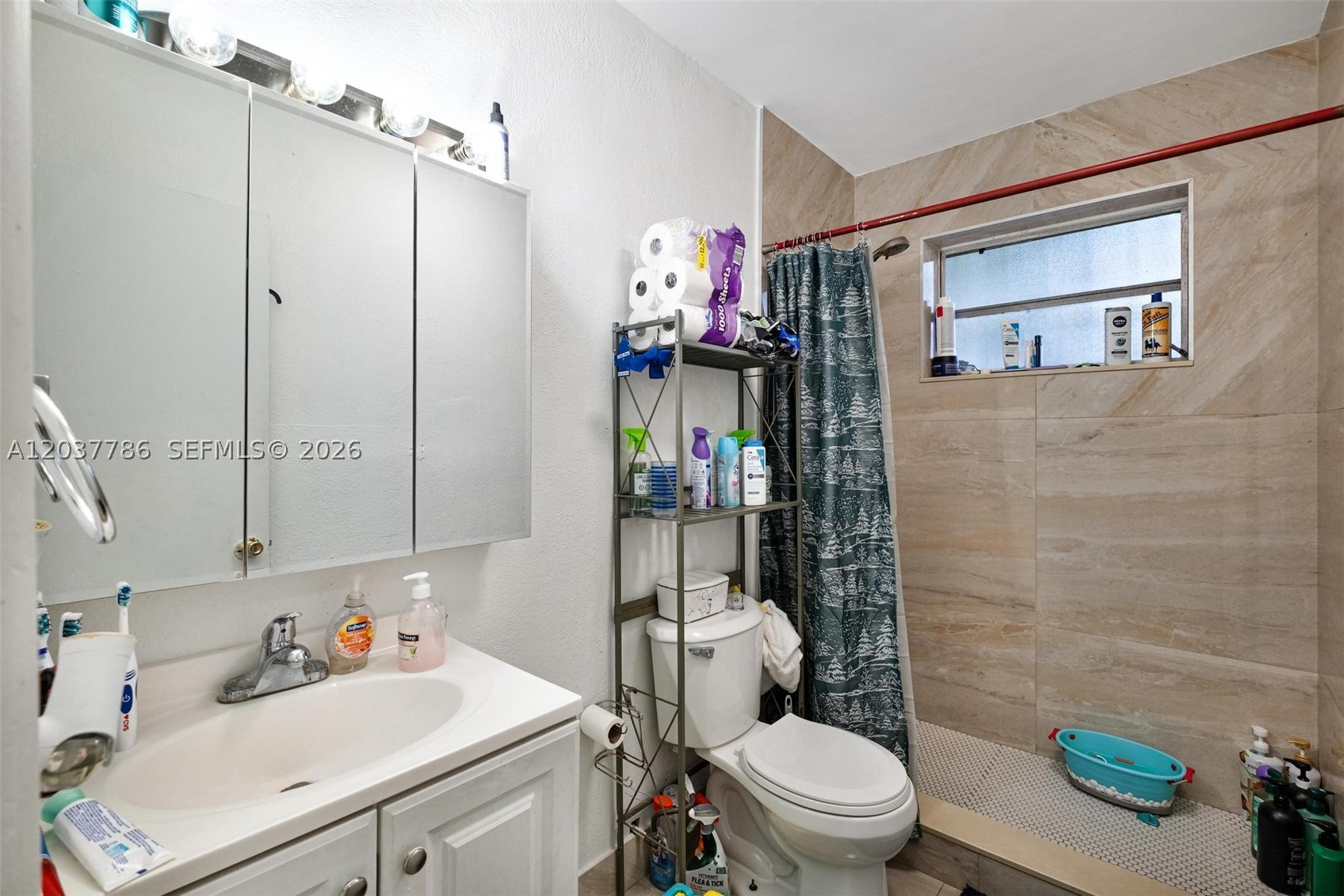 1519 Nw 40th St 1 Property Photo 6