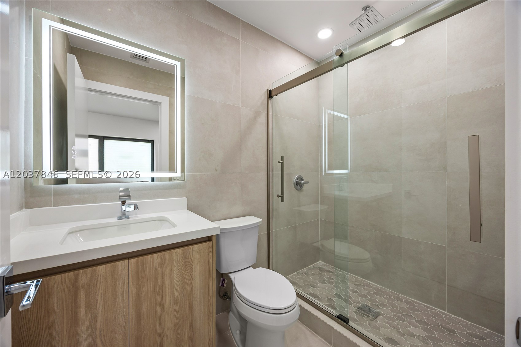 1141 Hollywood Blvd Property Photo 33