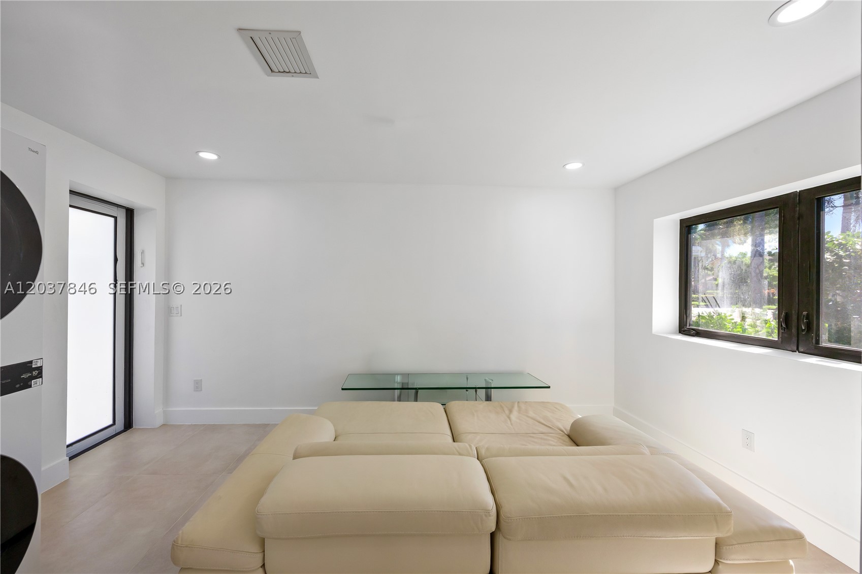 1141 Hollywood Blvd Property Photo 34