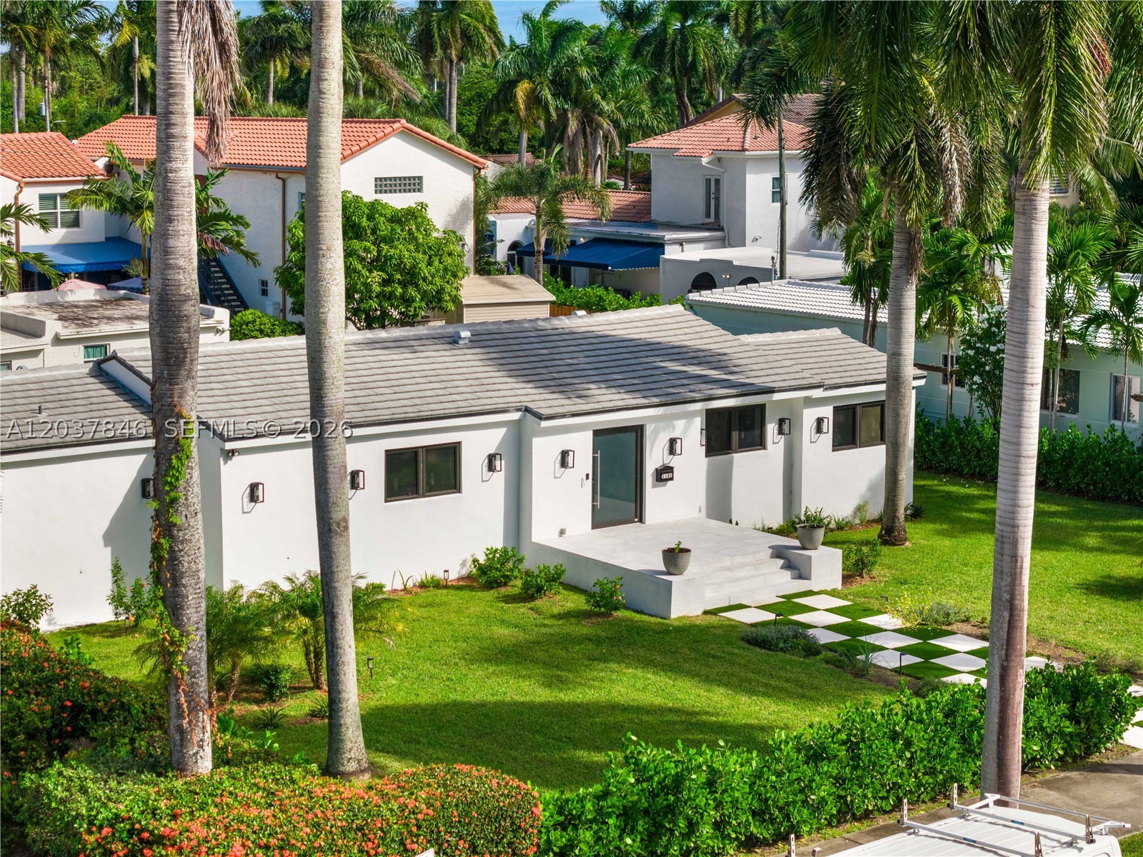 1141 Hollywood Blvd Property Photo 39