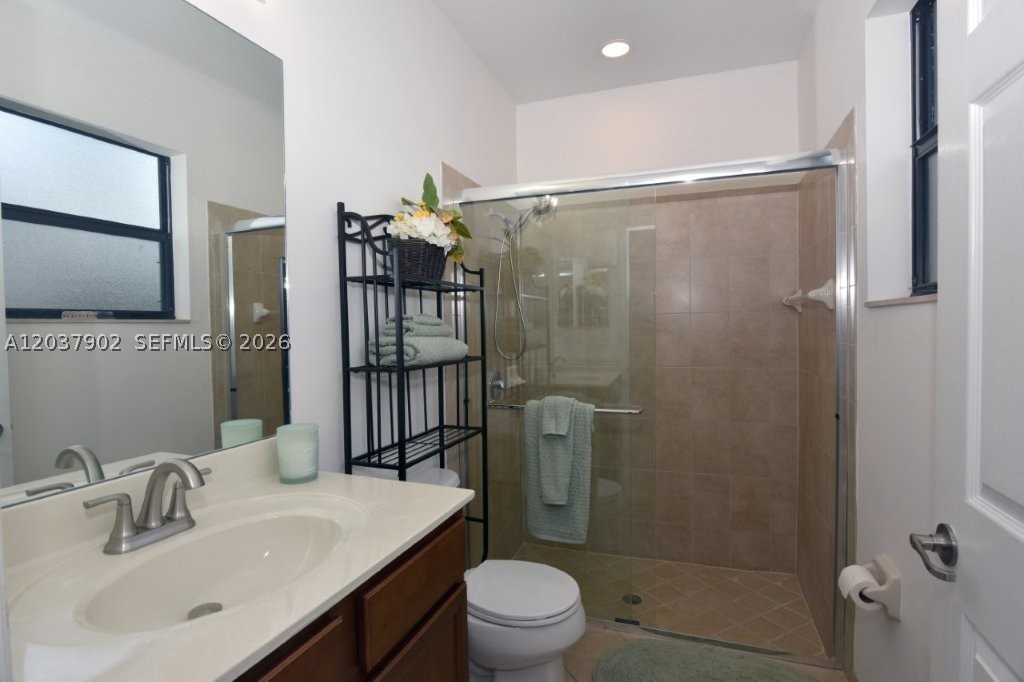 163 Se 36th Ave Property Photo 10