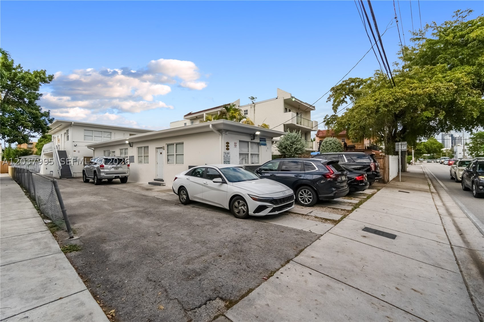 1131 Sw 7th St Property Photo 2