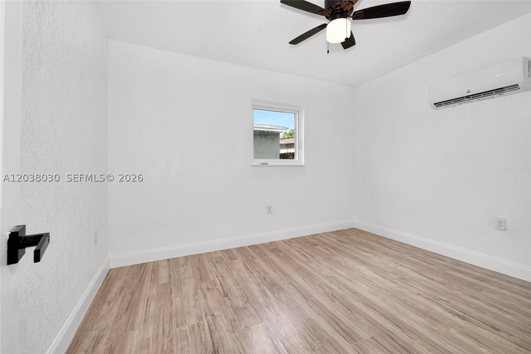 2501 Nw 55th Ter Property Photo 29