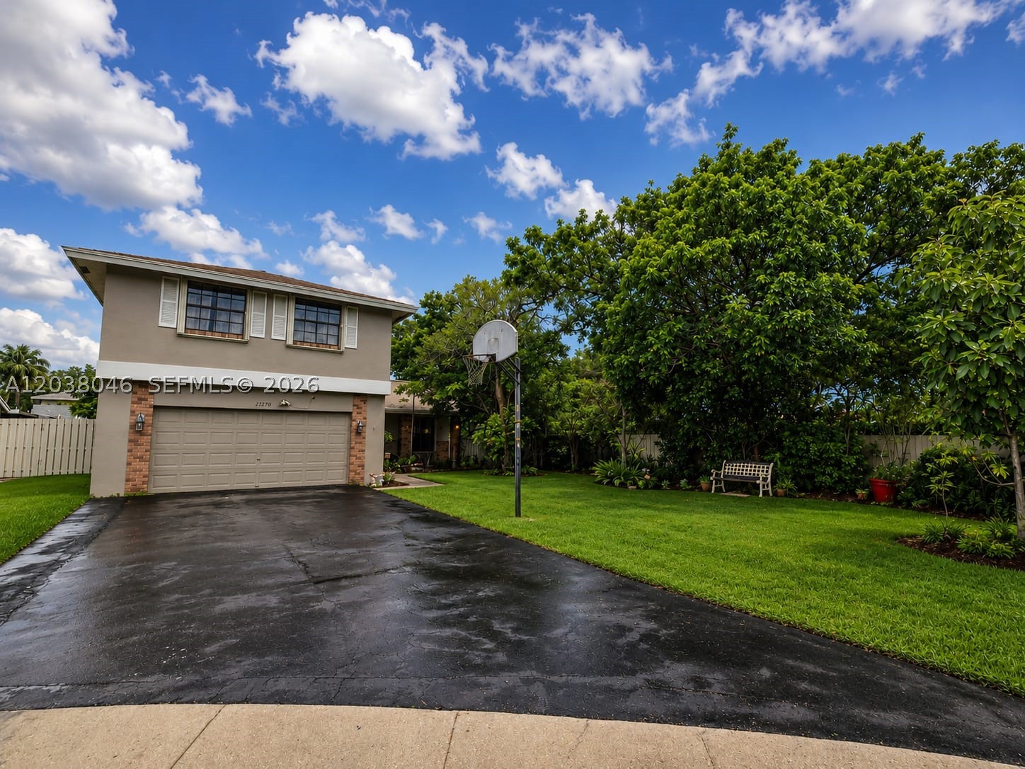 13870 Magnolia Ct Property Photo 1